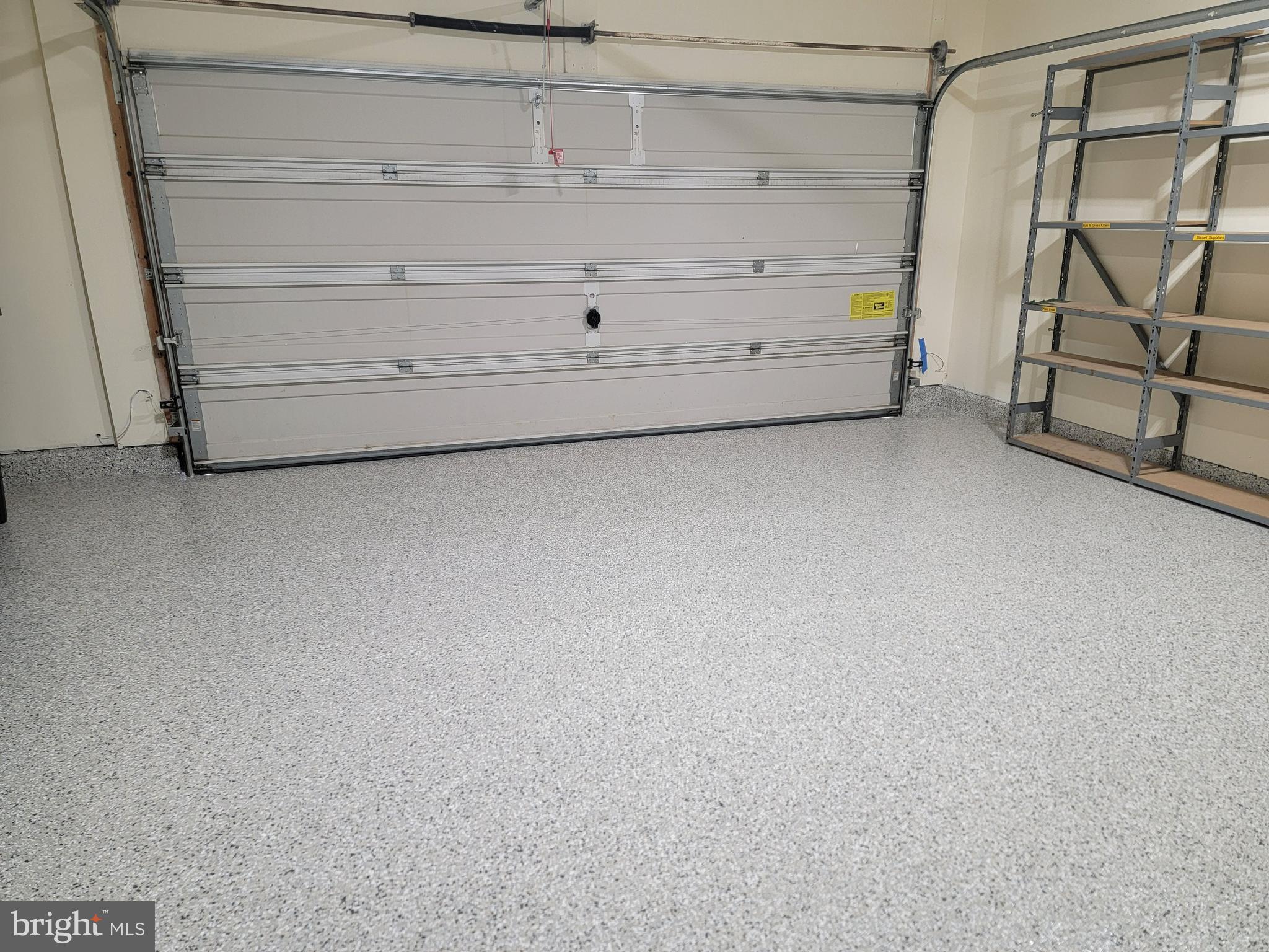 RIVER CREEK - Residential