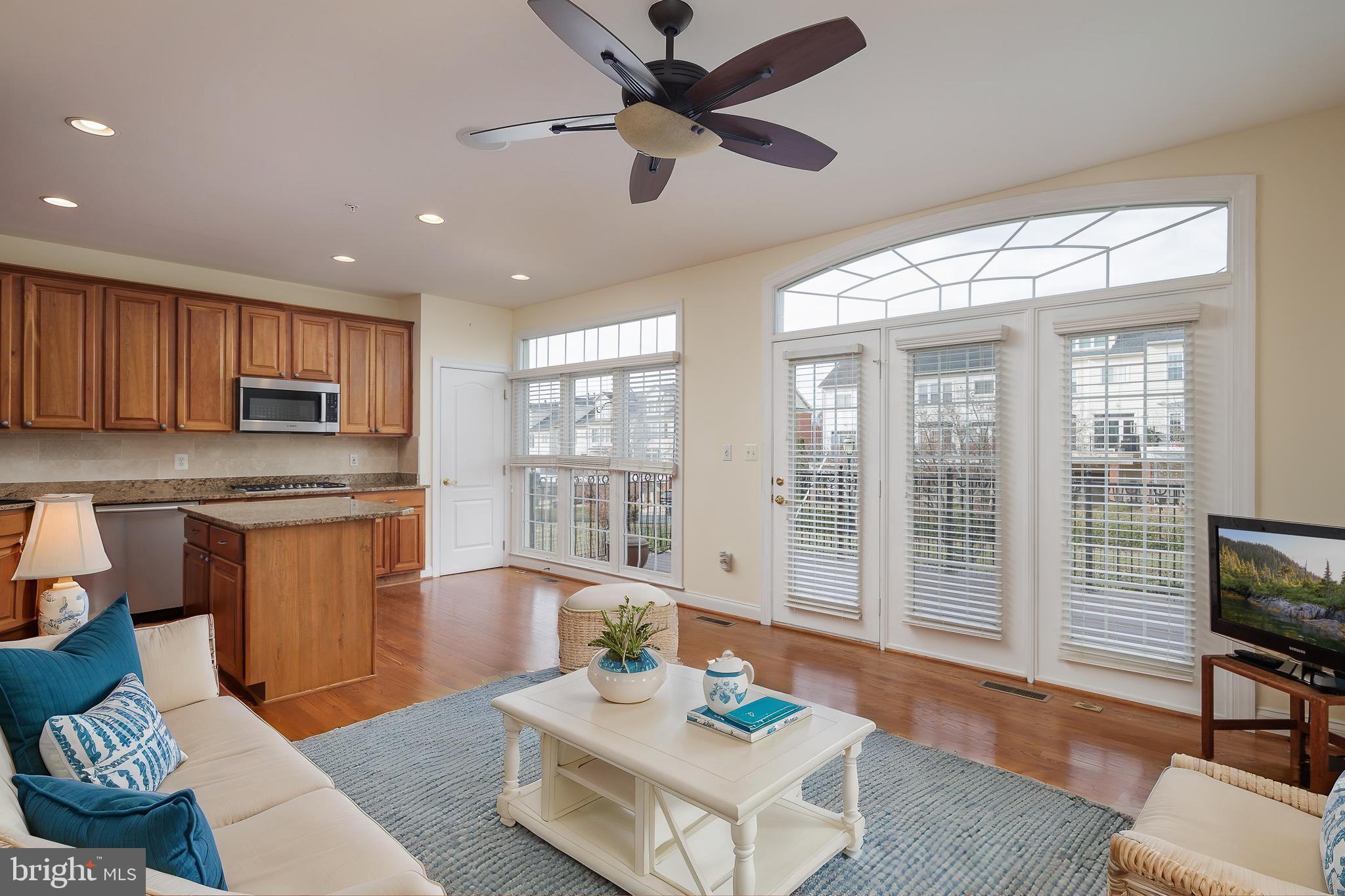 RIVER CREEK - Residential