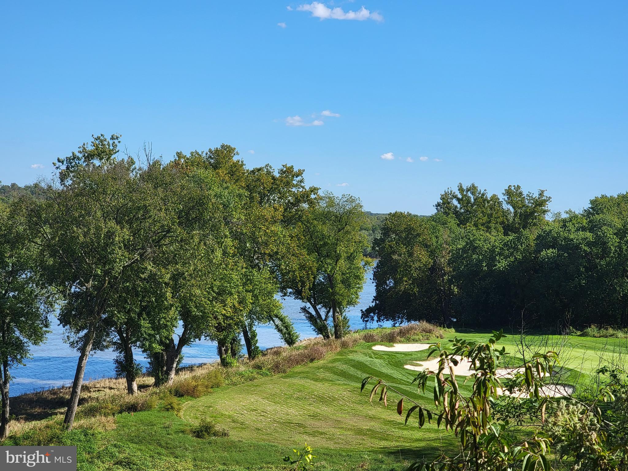 RIVER CREEK - Residential