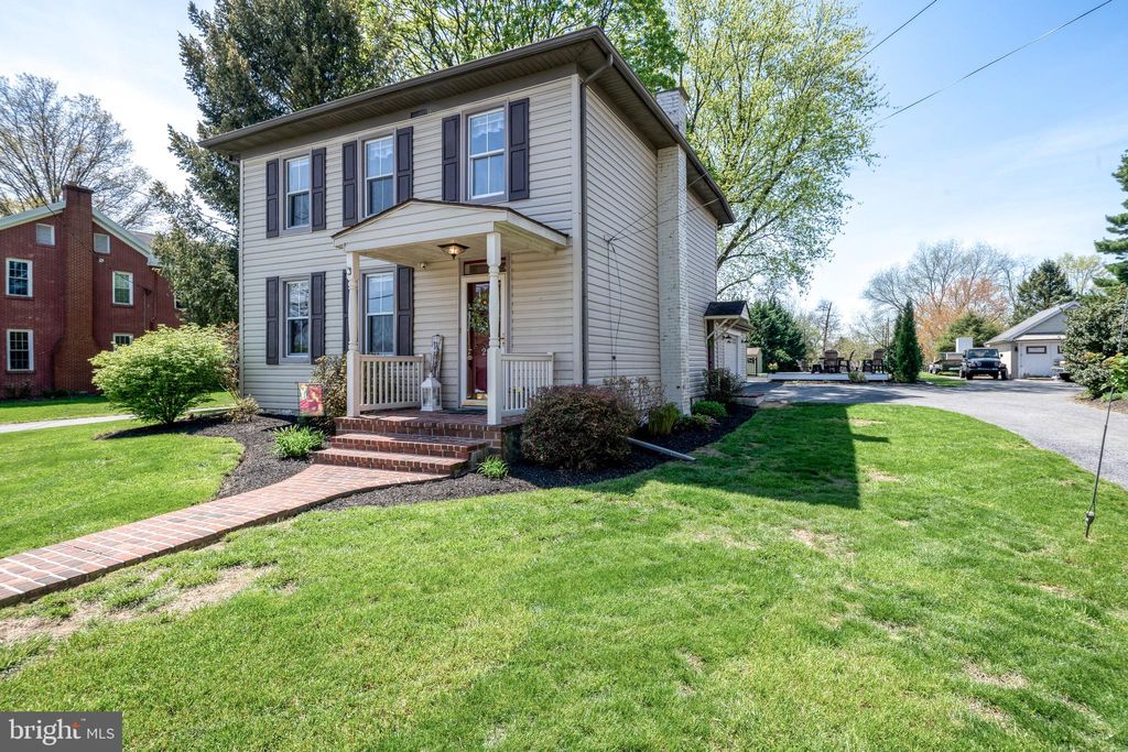 Photo of 220 S 2nd Street, BAINBRIDGE, PA 17502 (MLS # PALA2068752)