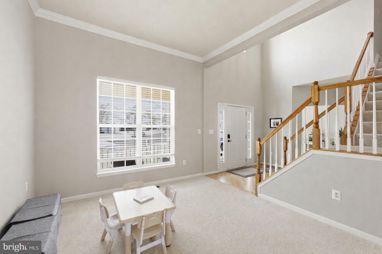 BROAD RUN OAKS - Residential