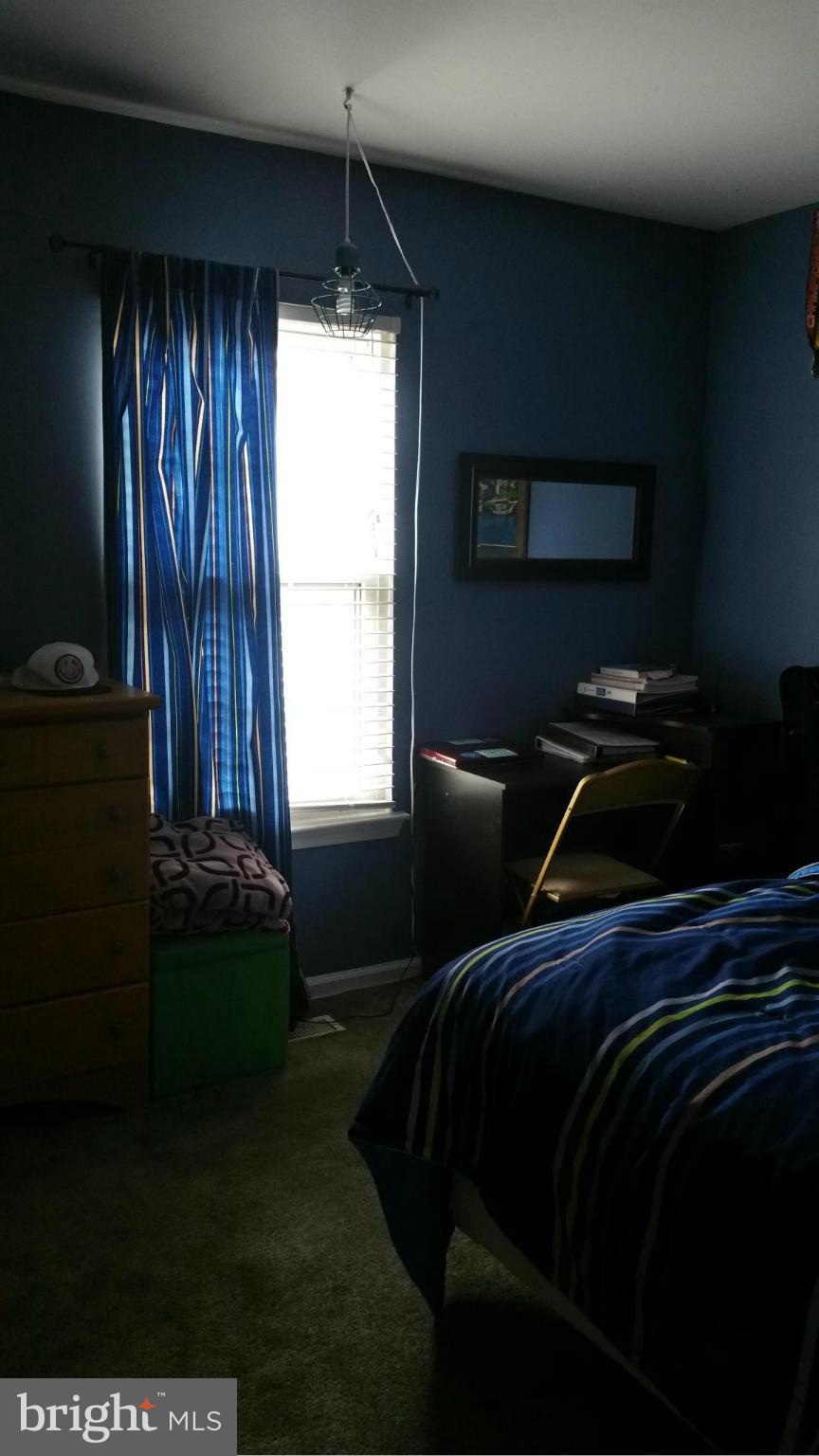 COUNTRYSIDE - Residential