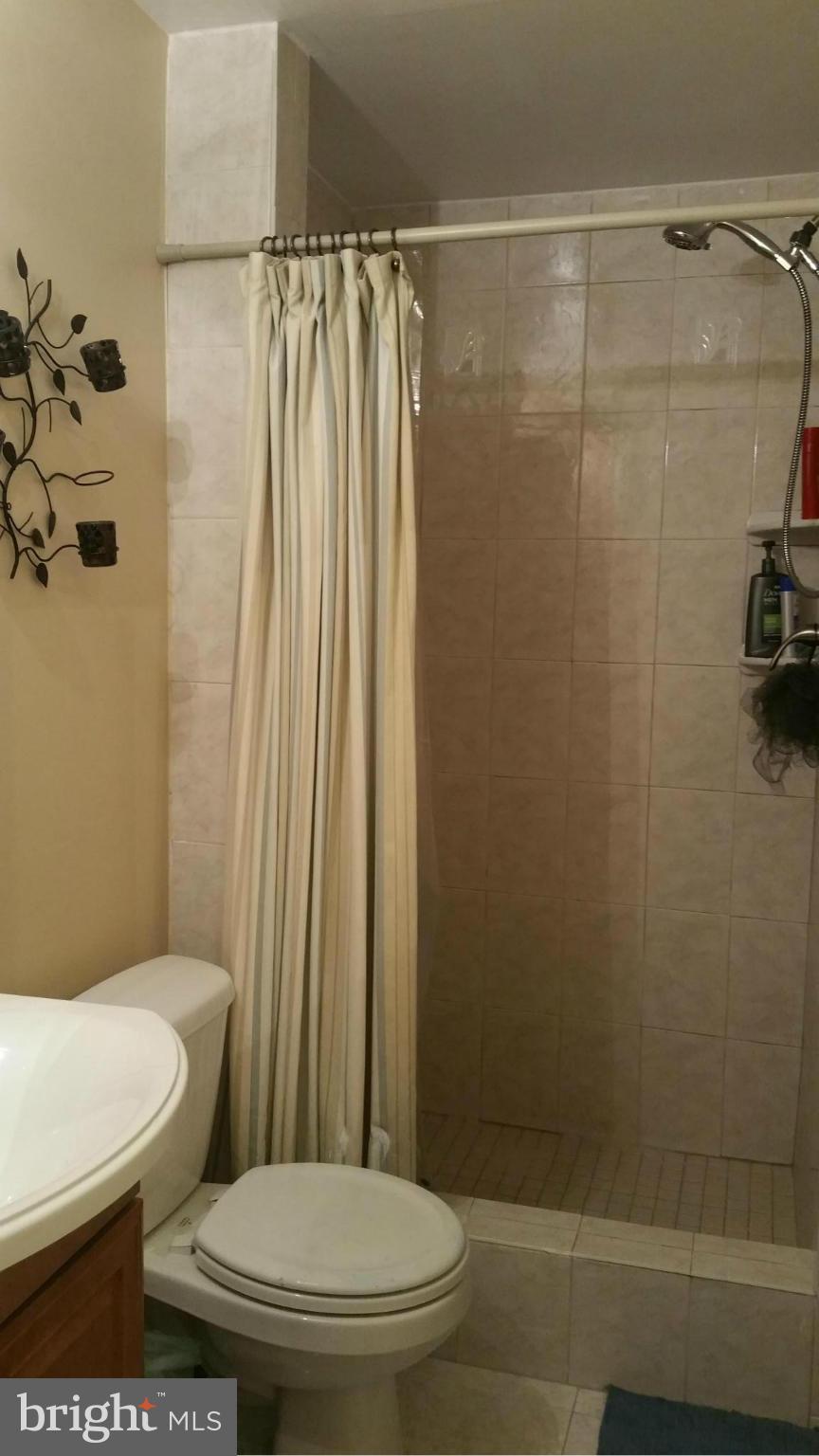 COUNTRYSIDE - Residential