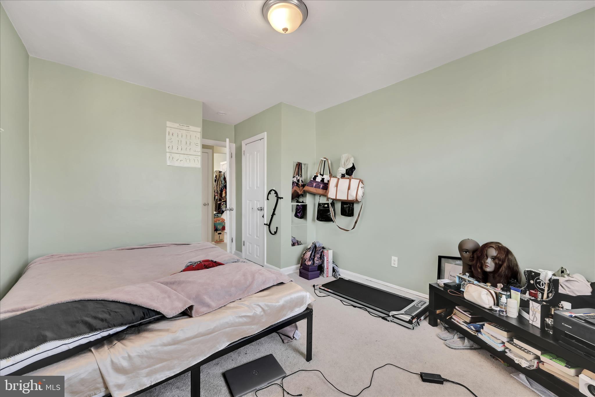 HILL CREST - Residential