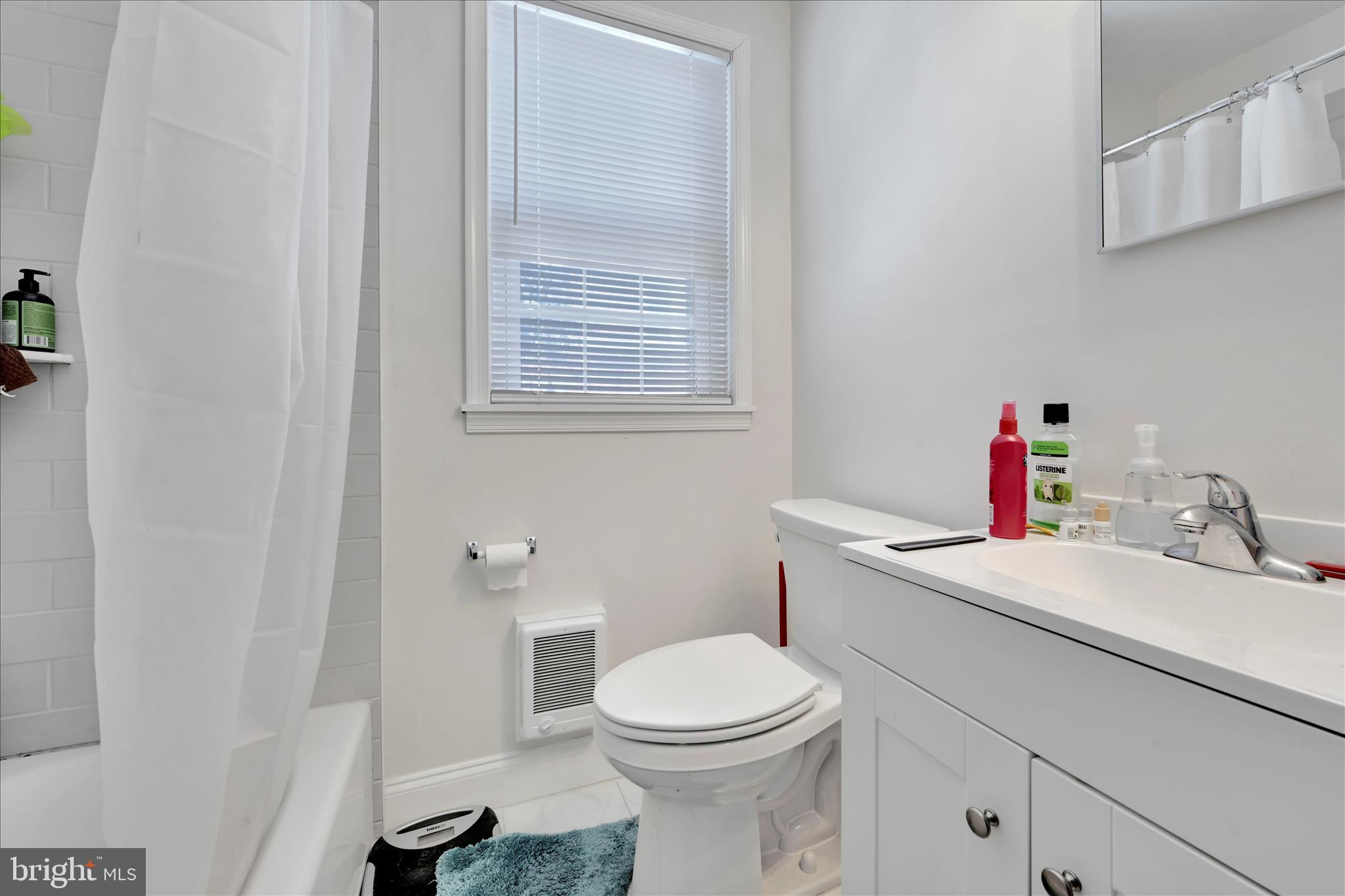 HILL CREST - Residential