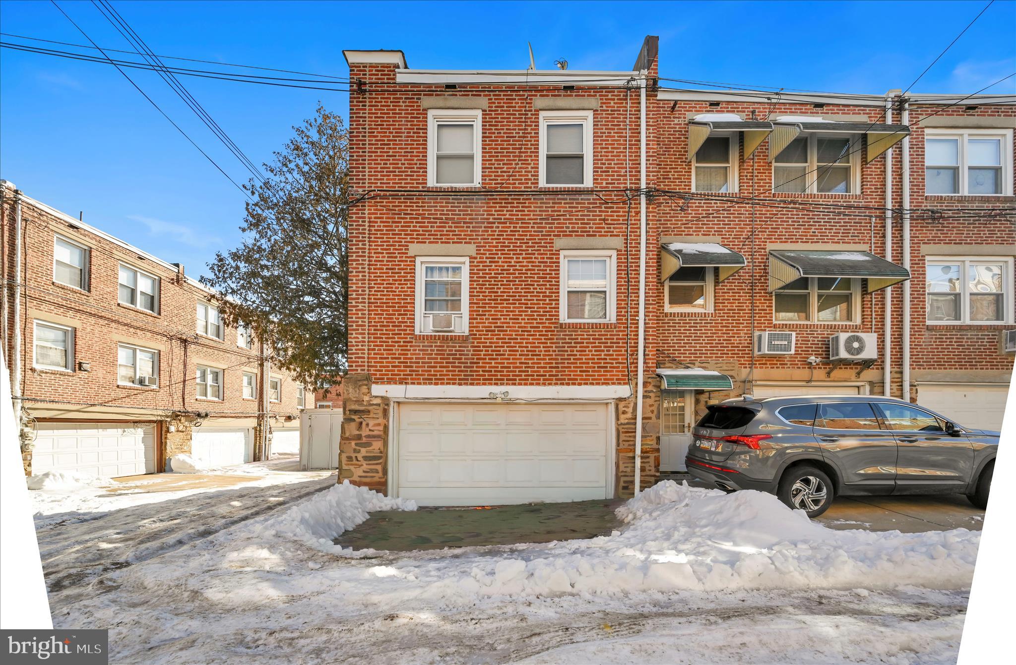 HILL CREST - Residential