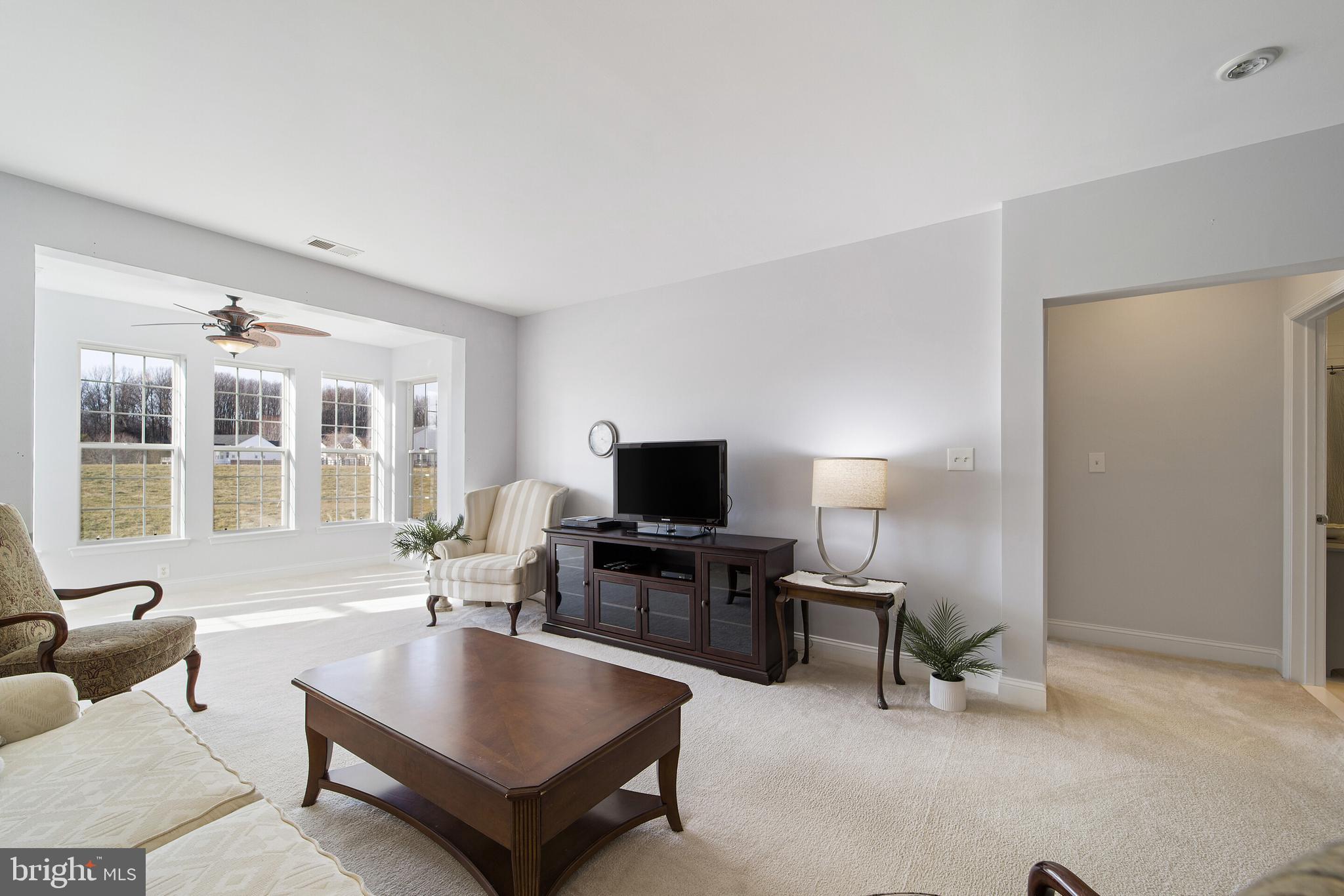 SUFFIELD MEADOWS - Residential