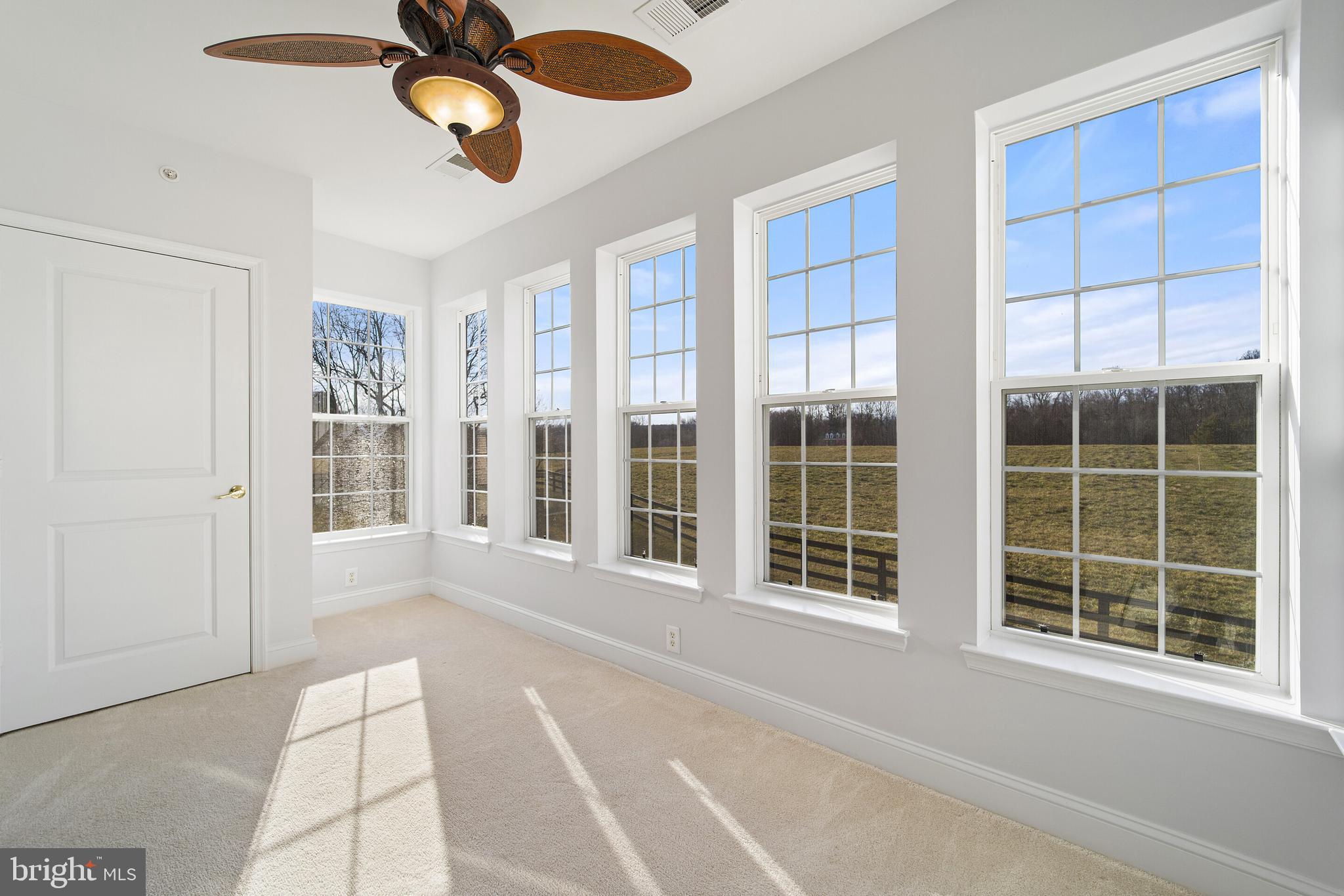 SUFFIELD MEADOWS - Residential