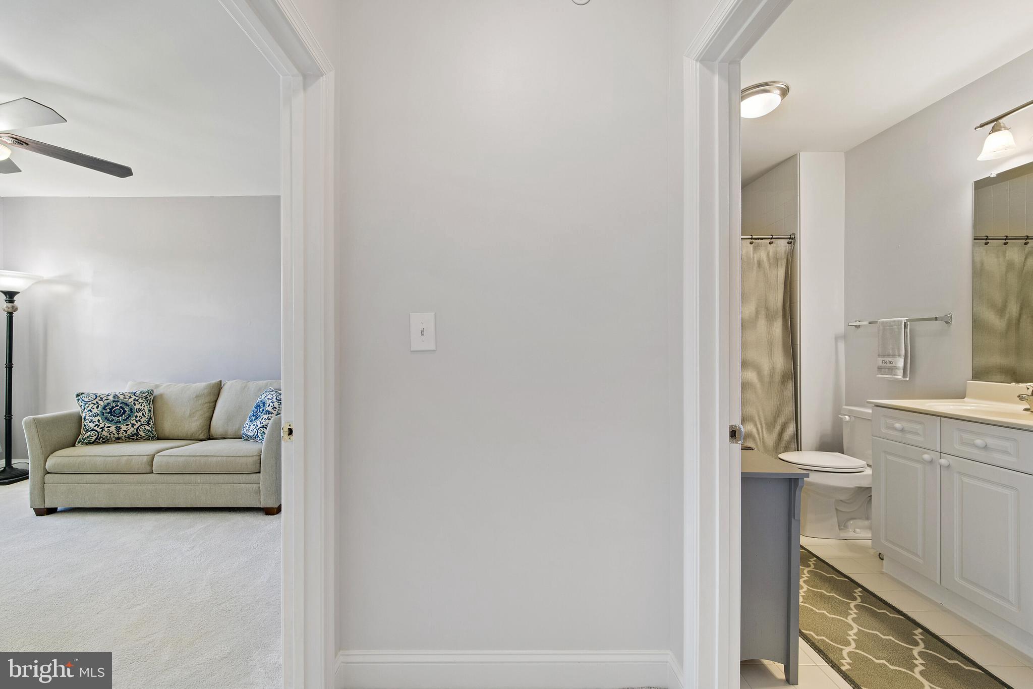 SUFFIELD MEADOWS - Residential