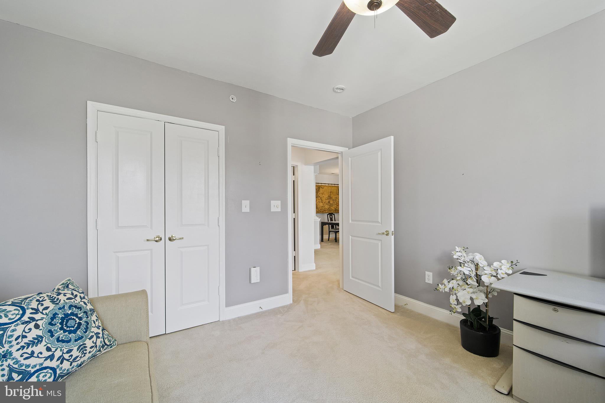 SUFFIELD MEADOWS - Residential