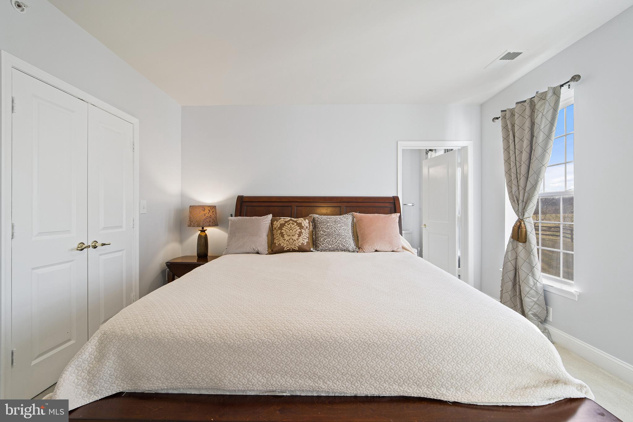 SUFFIELD MEADOWS - Residential