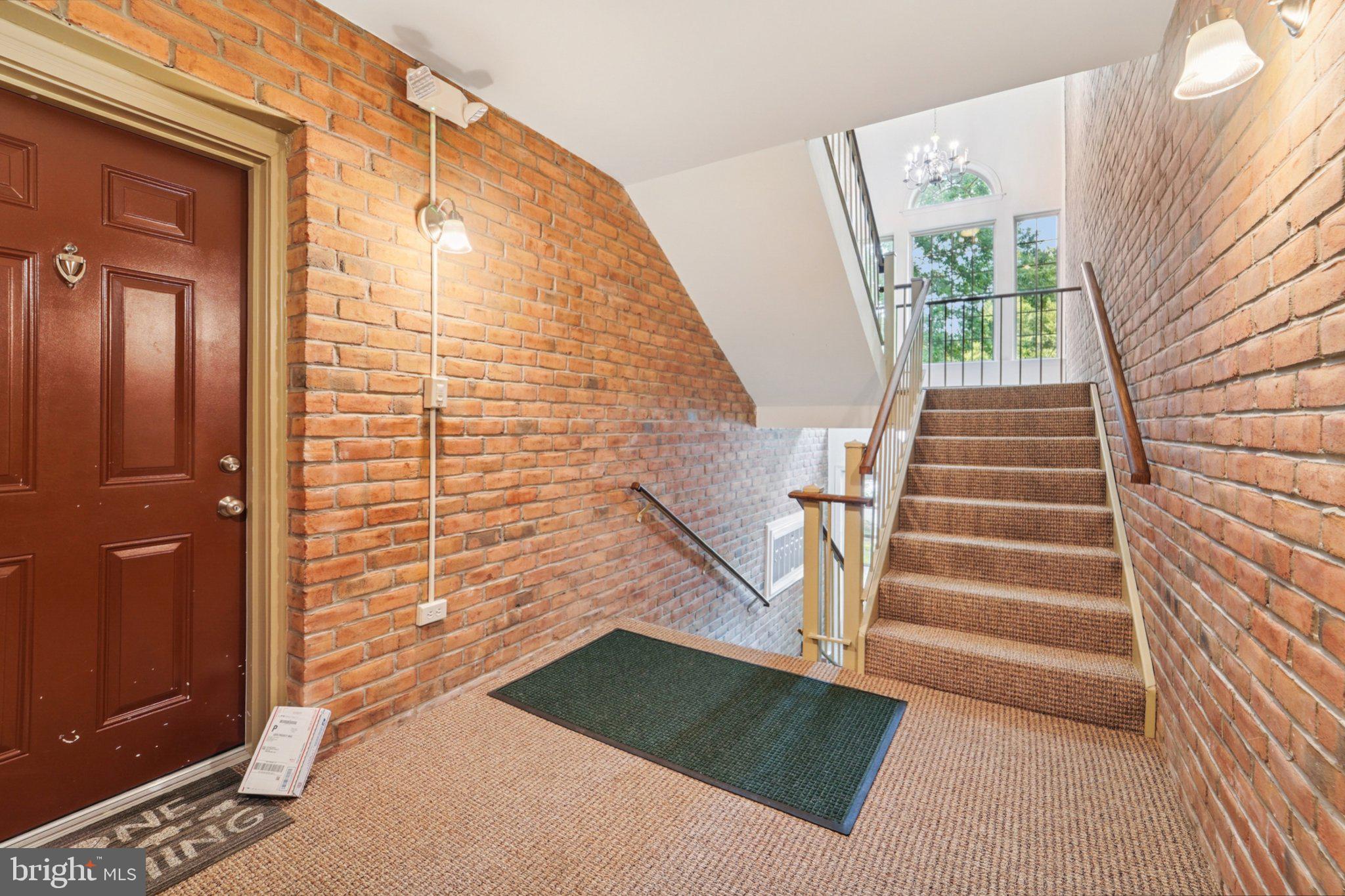 THE POINTE - Residential