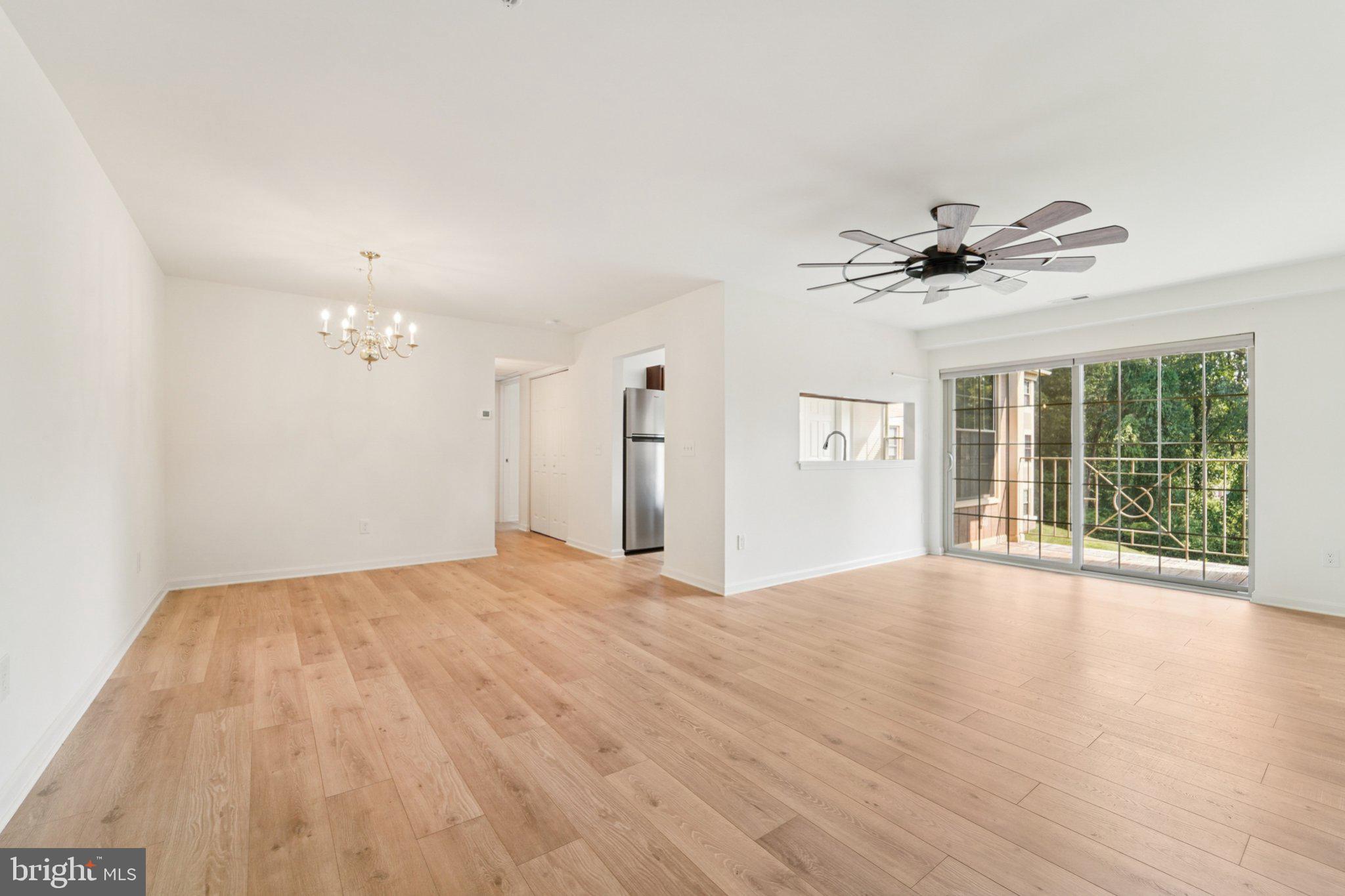 3500 THOMAS POINTE COURT 2B