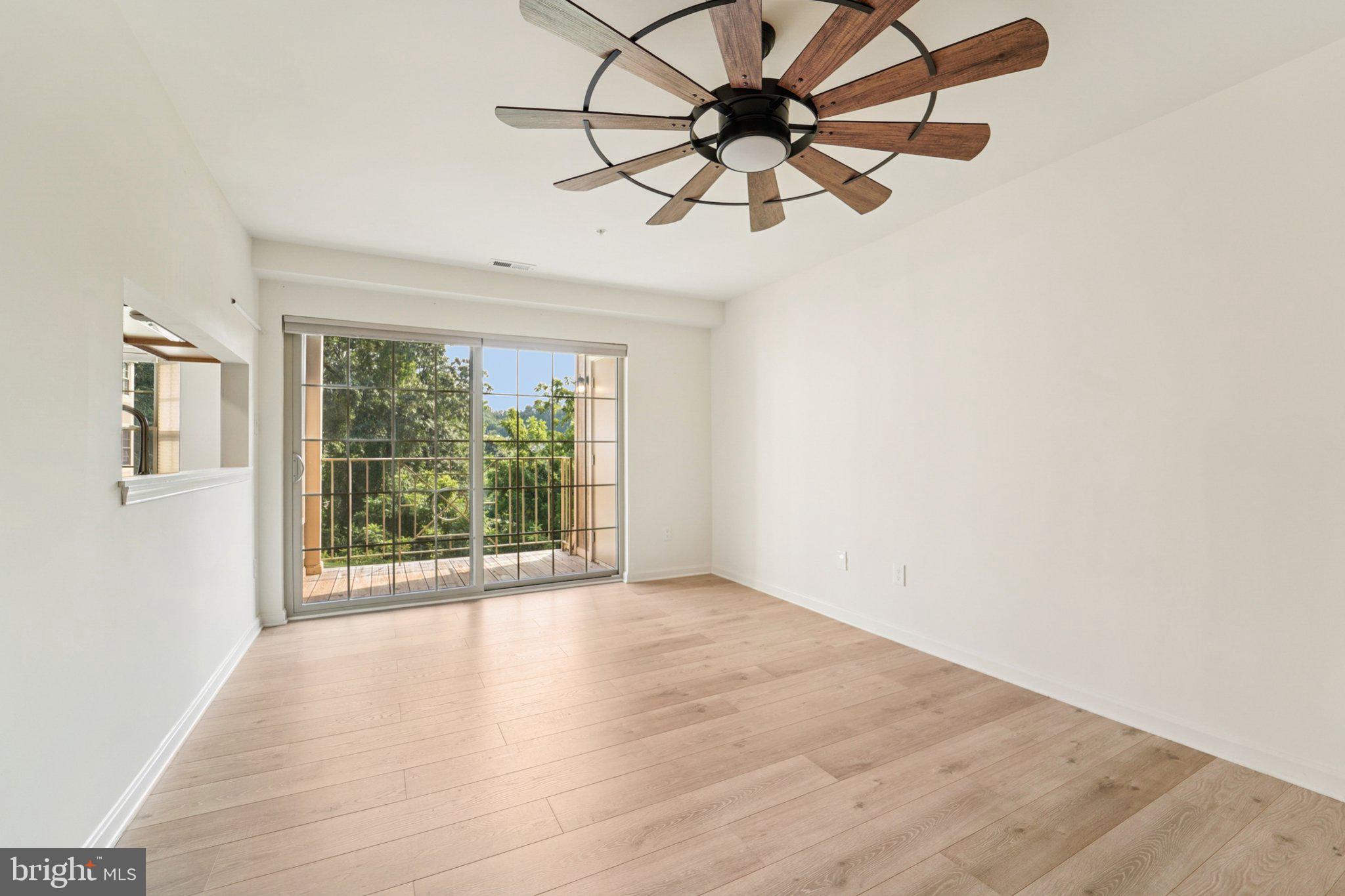 THE POINTE - Residential