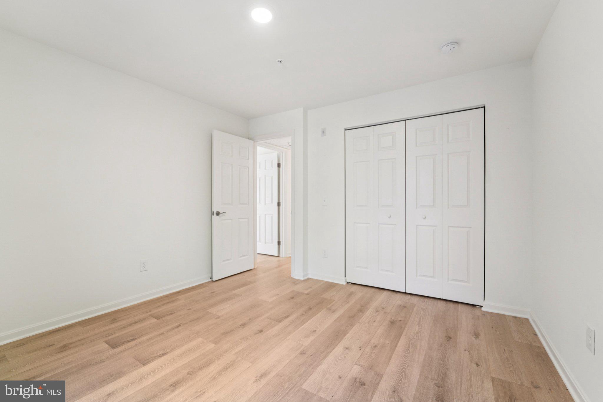 THE POINTE - Residential