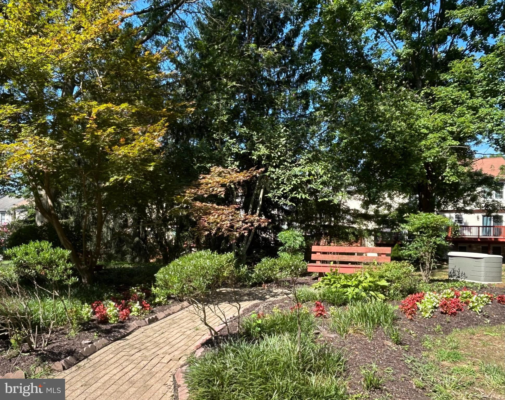 THE POINTE - Residential