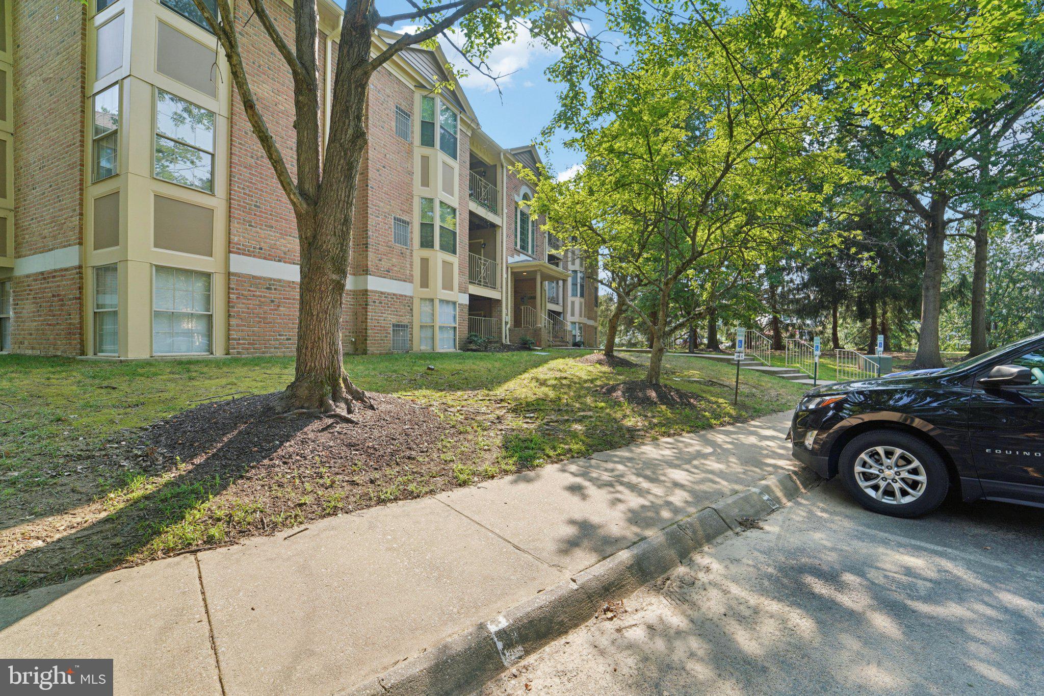 THE POINTE - Residential