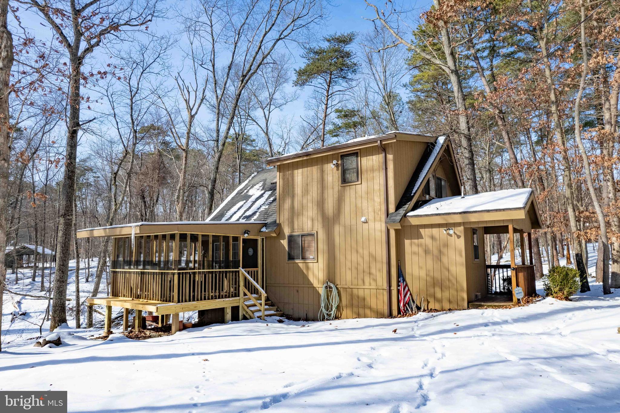 THE WOODS - Residential