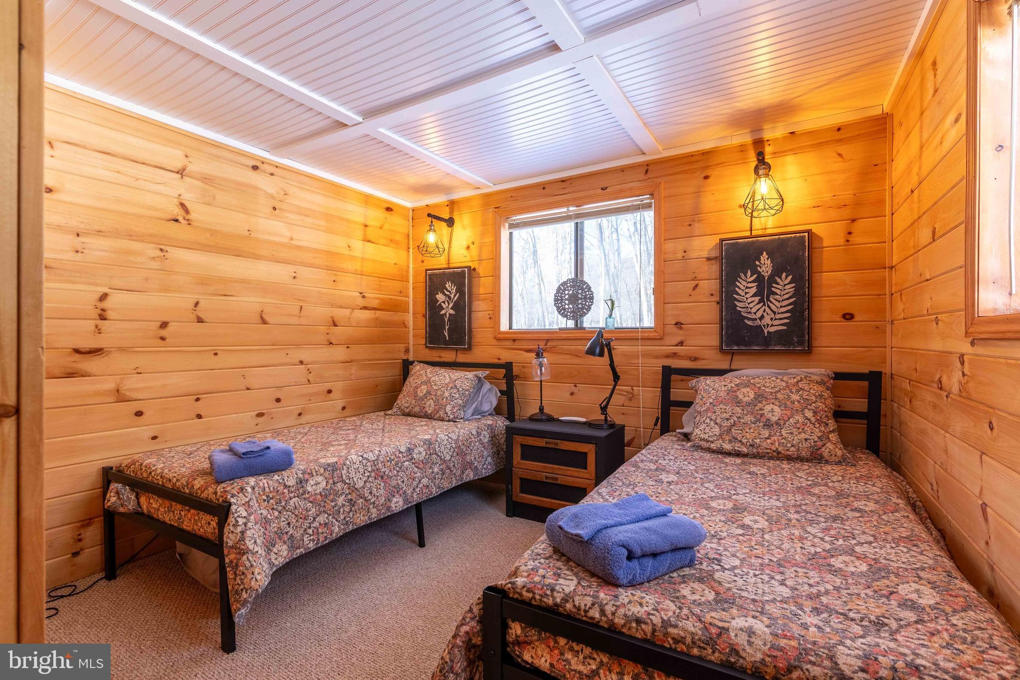 THE WOODS - Residential