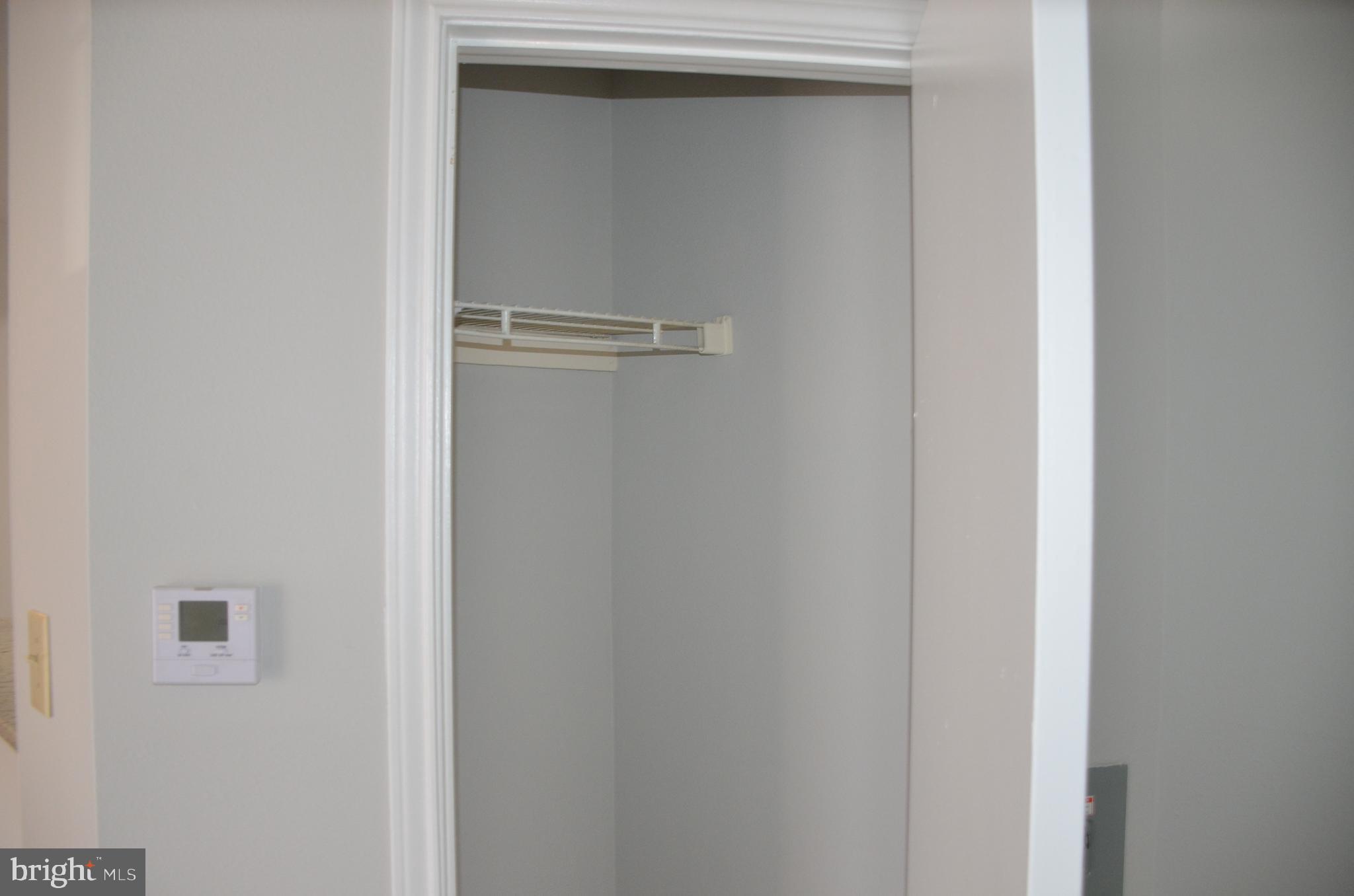 PENDERBROOK SQUARE CONDOMINIUMS - Residential