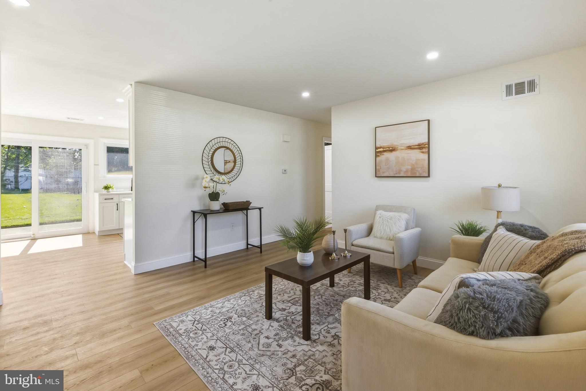 101 PRIMROSE LANE