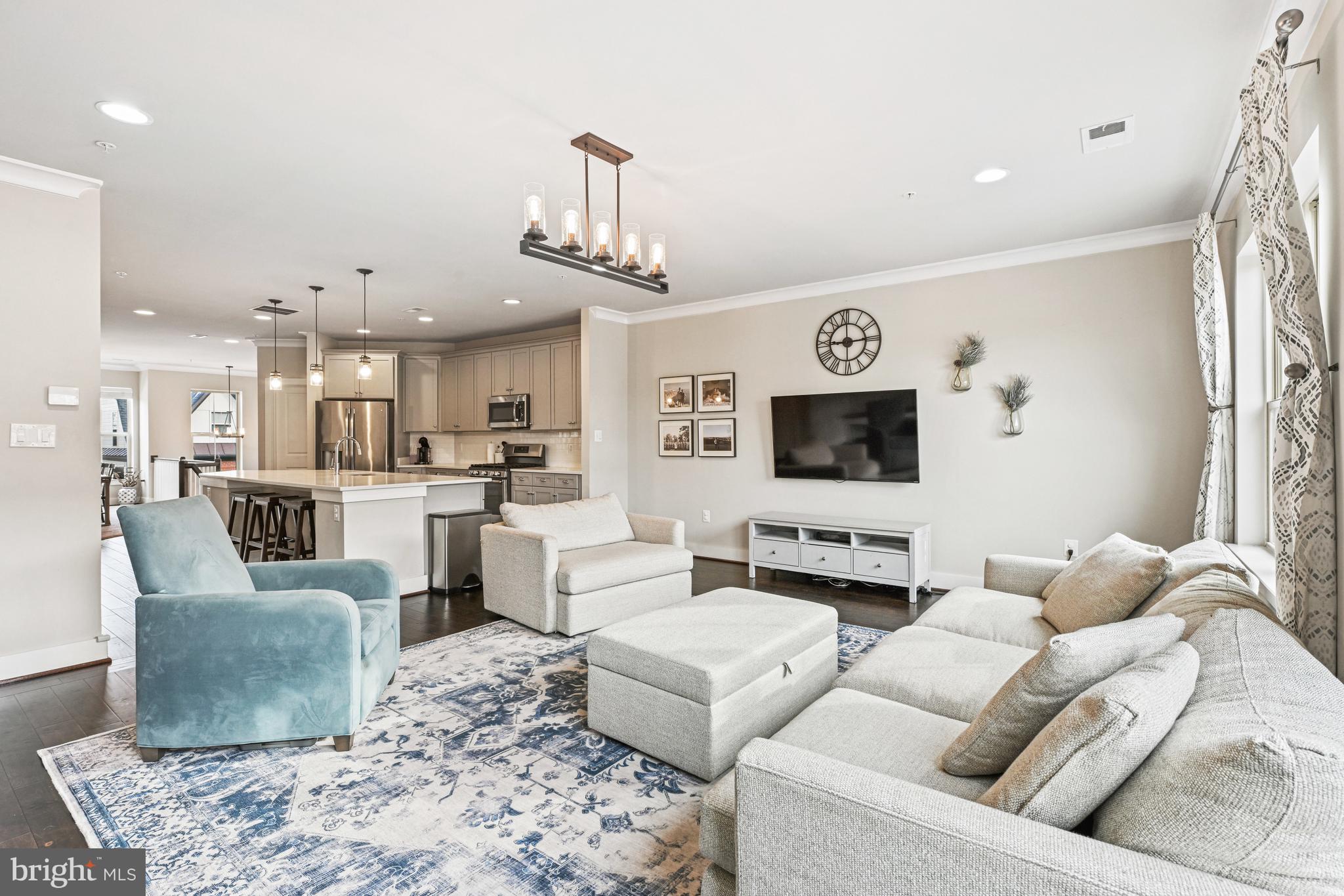 CARVER PLACE - Residential Lease