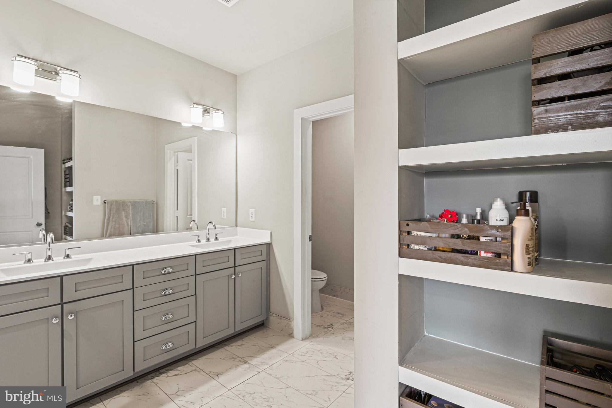 CARVER PLACE - Residential Lease