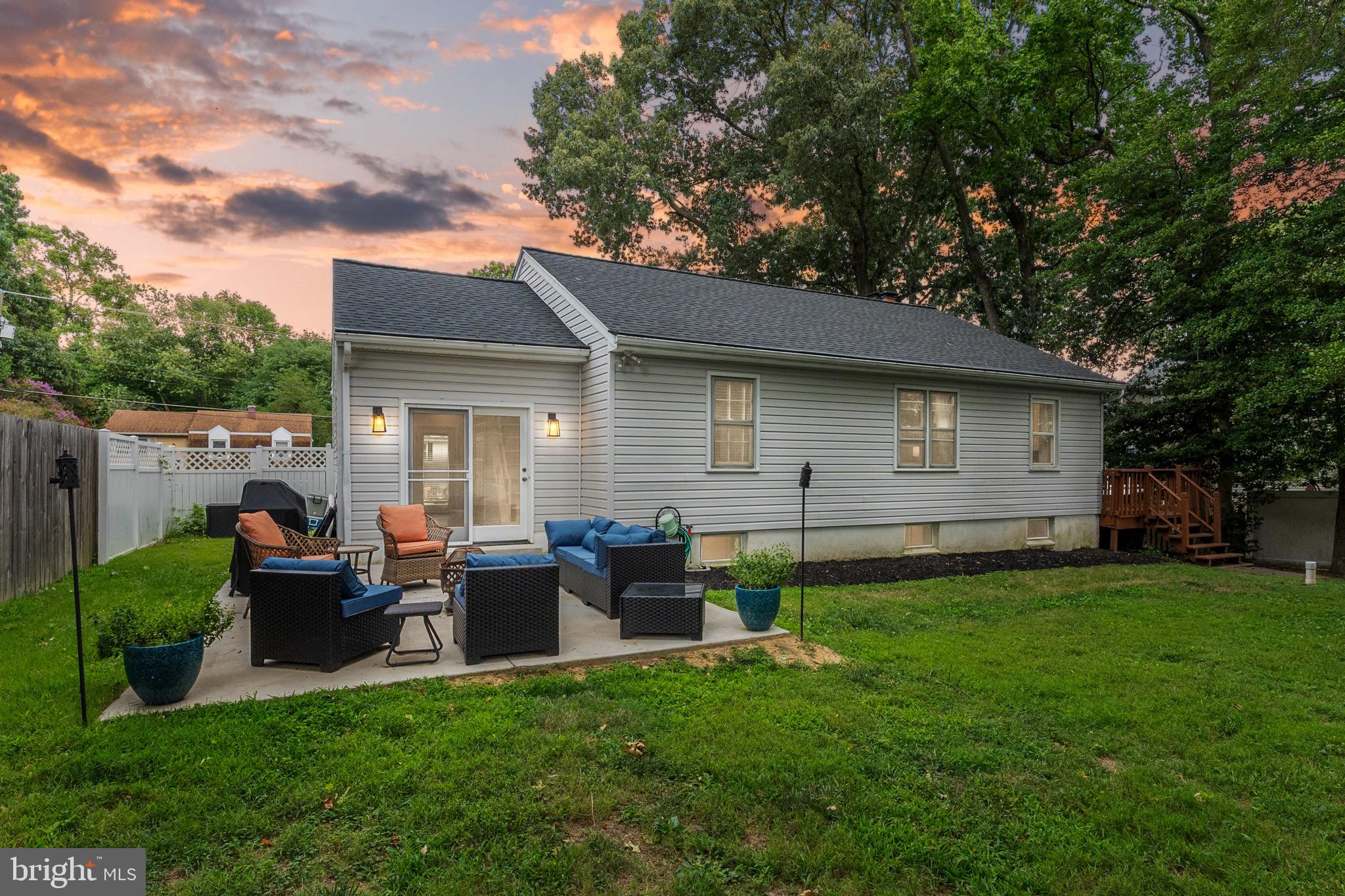 866 CHESTNUT TREE DRIVE