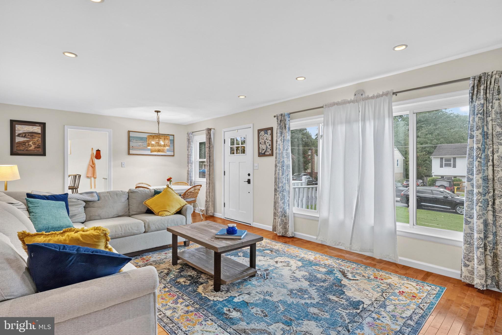 866 CHESTNUT TREE DRIVE