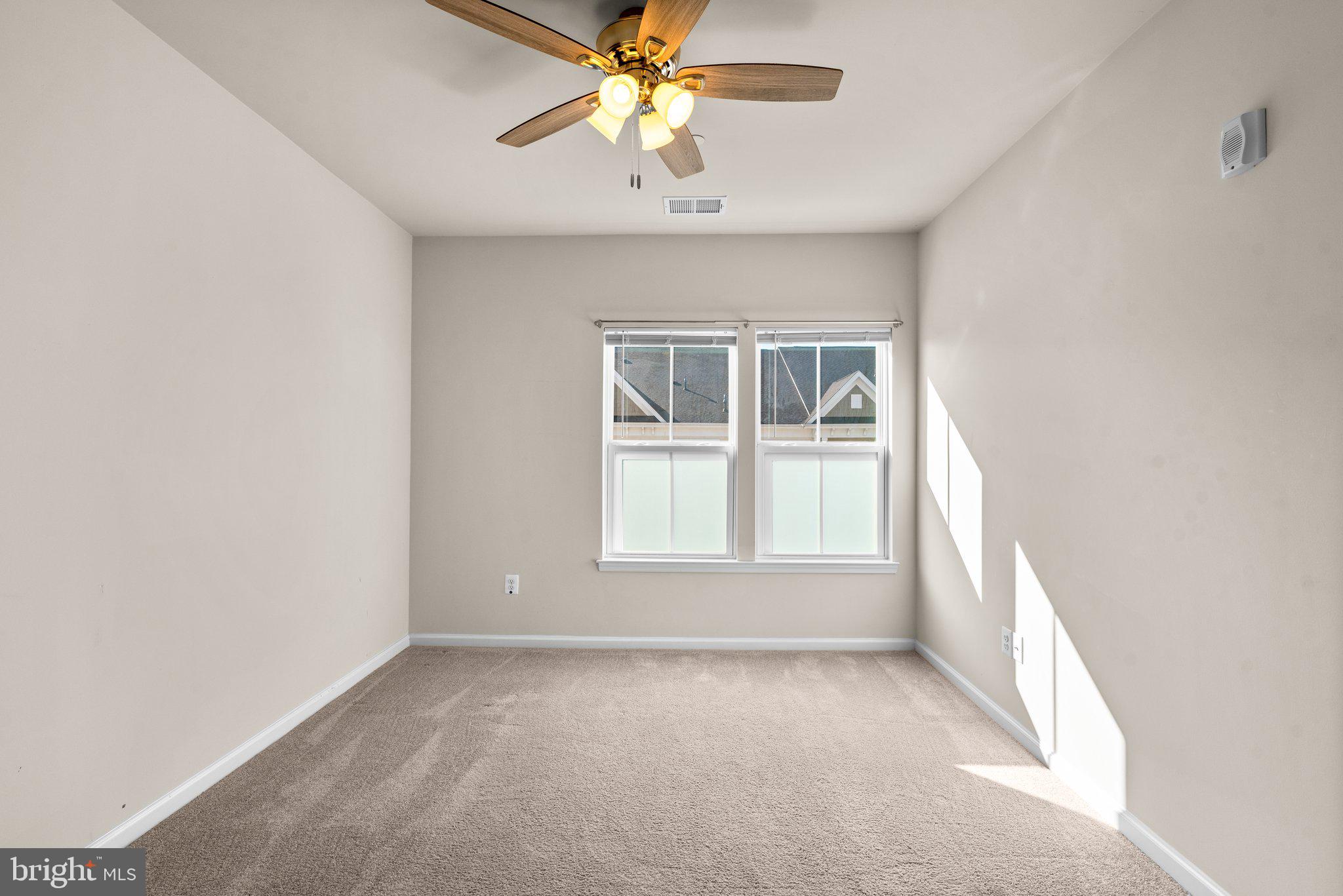 ELLICOTTS RETREAT - Residential