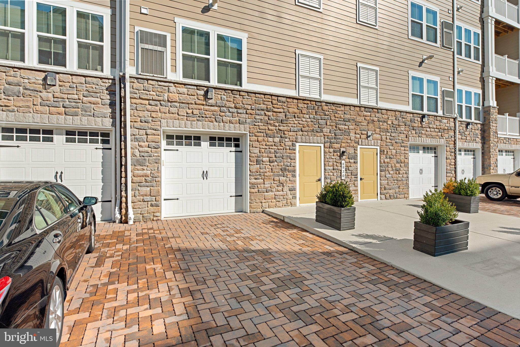 ELLICOTTS RETREAT - Residential