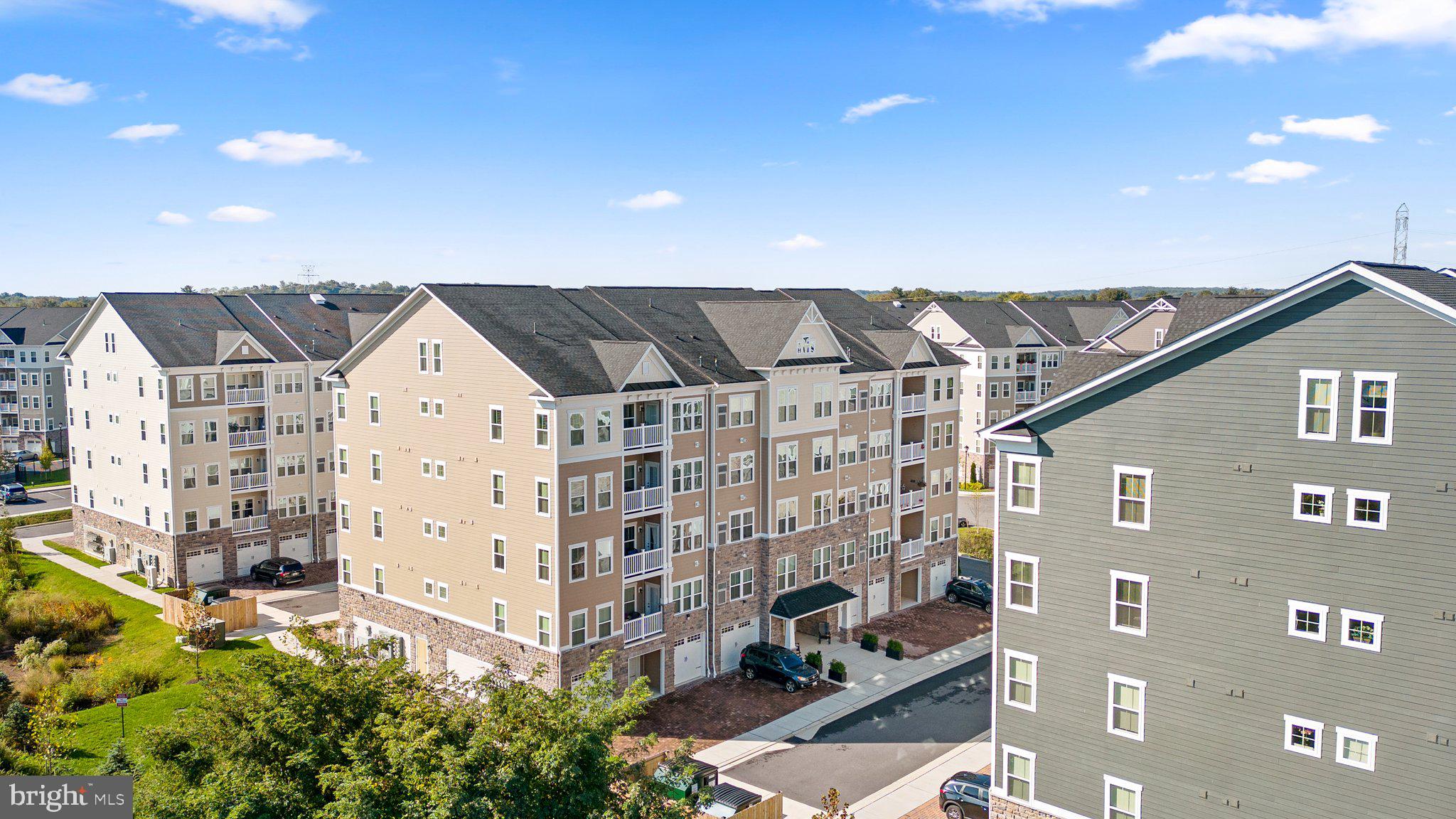 ELLICOTTS RETREAT - Residential