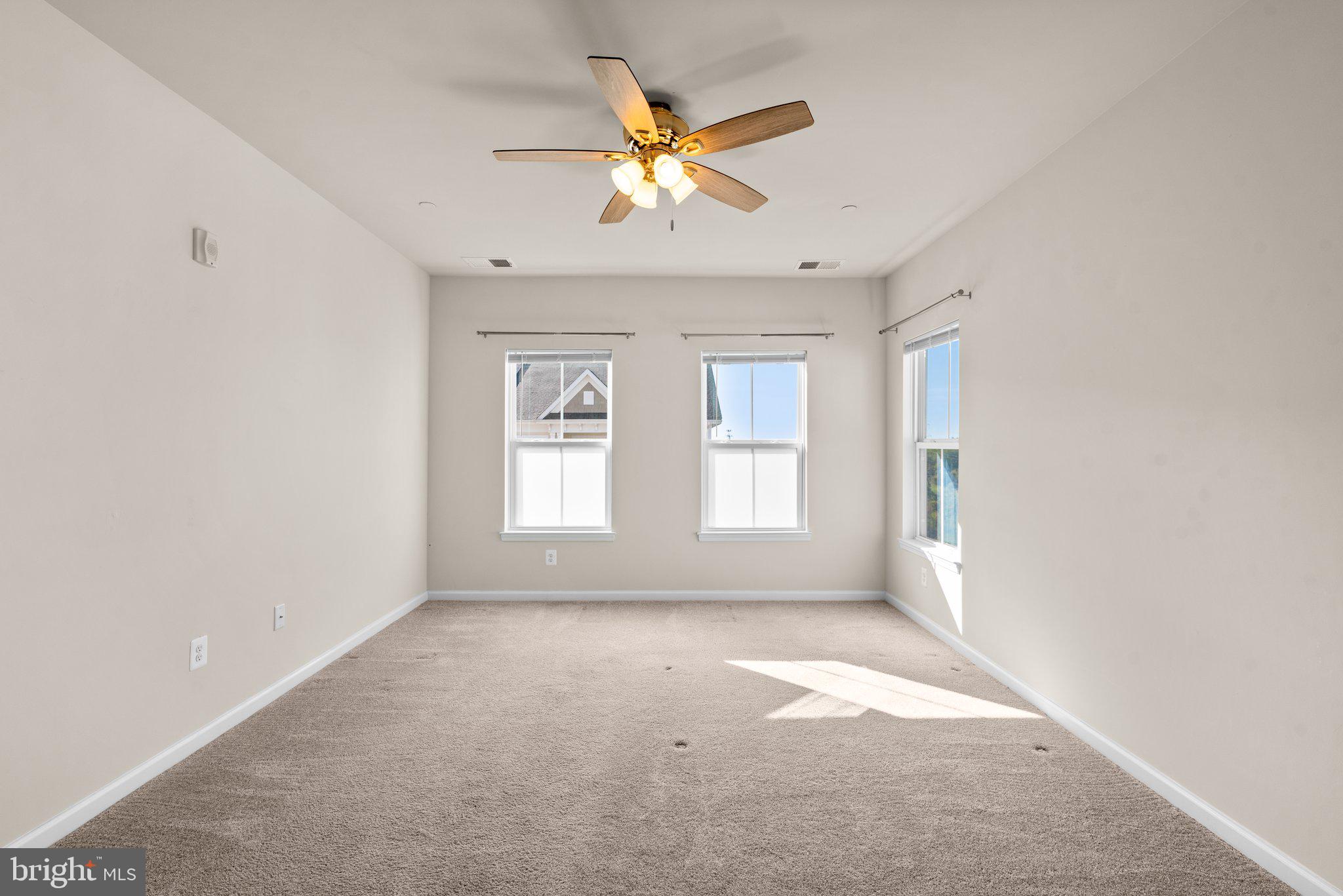 ELLICOTTS RETREAT - Residential