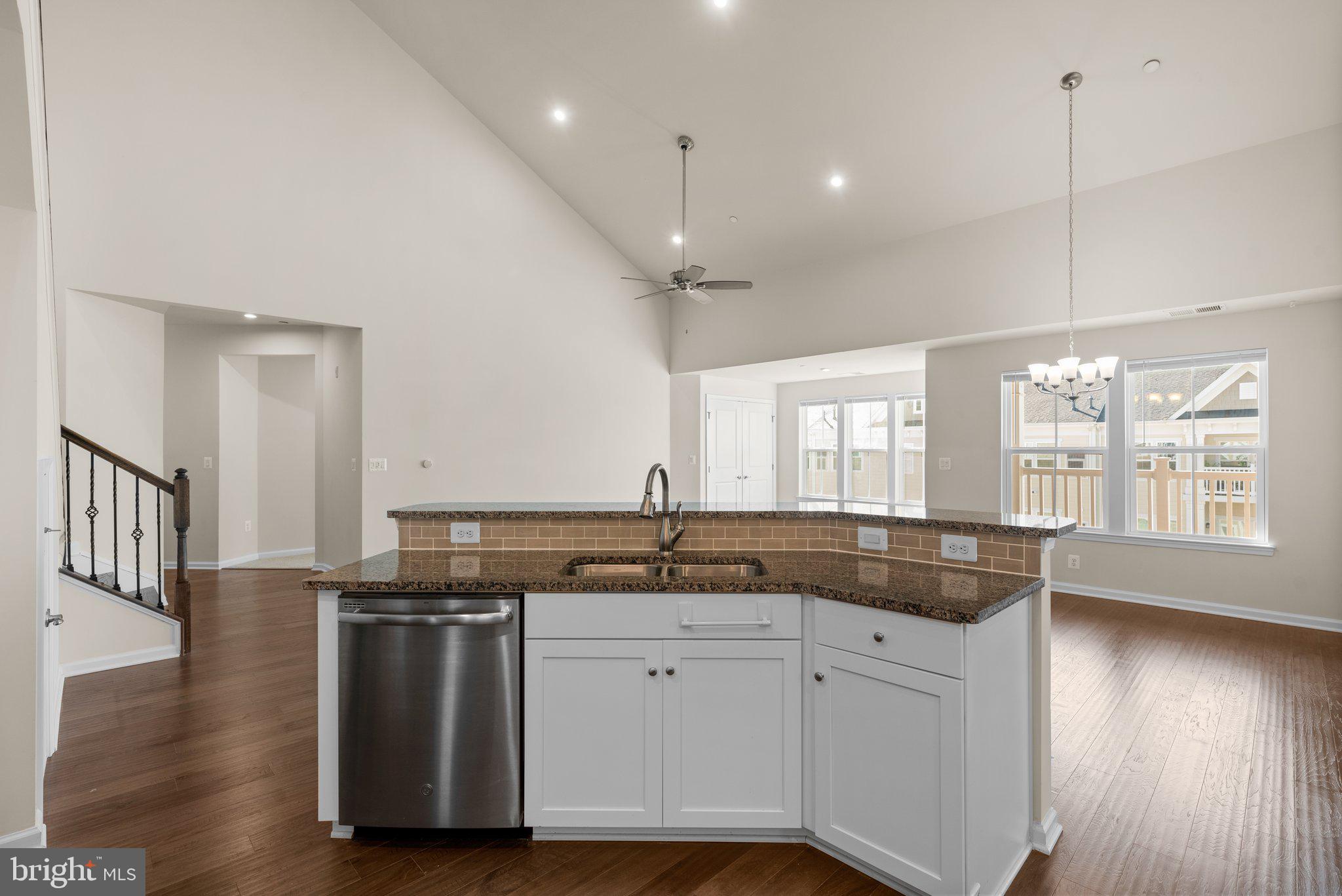 ELLICOTTS RETREAT - Residential