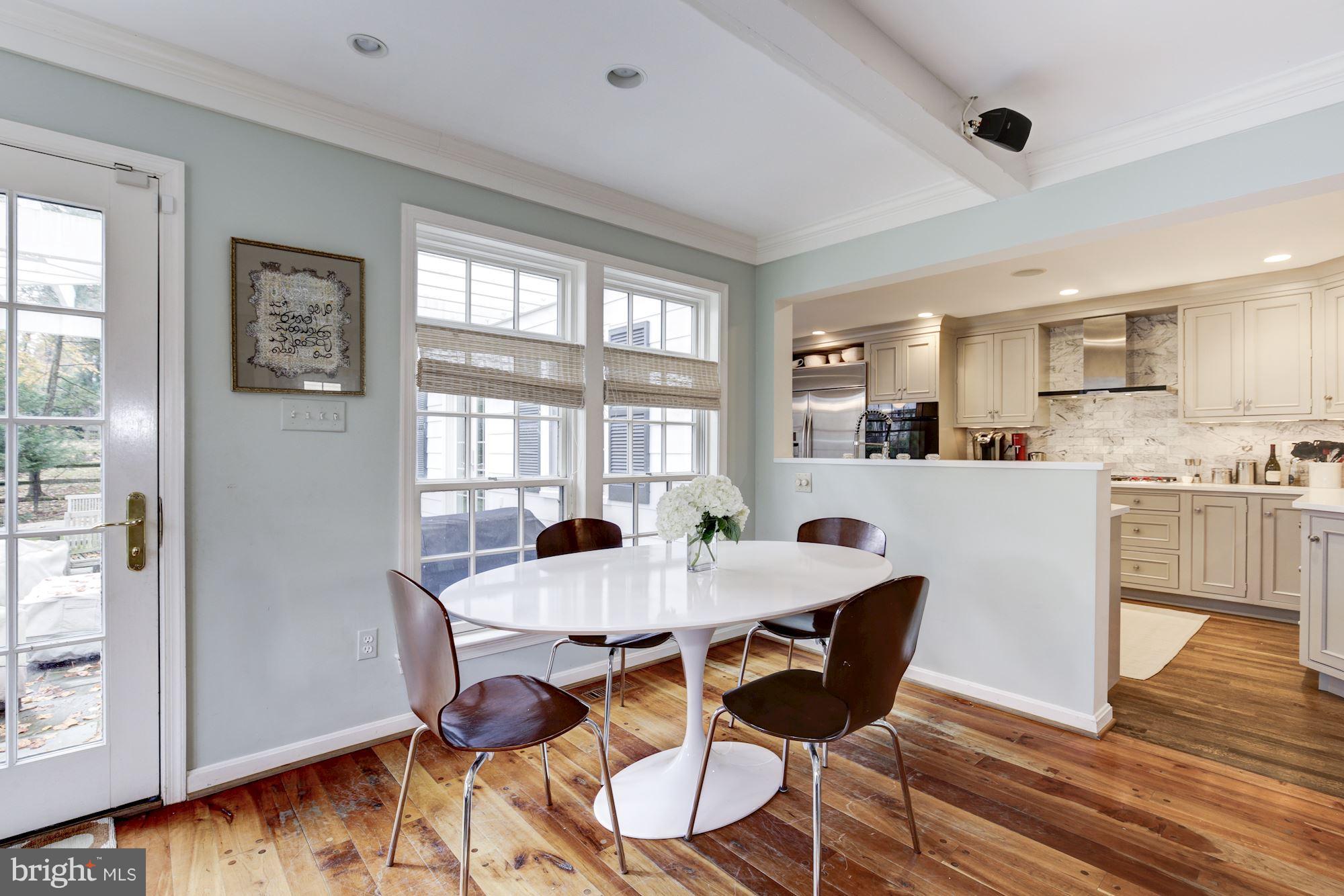 RIVER FALLS - Residential