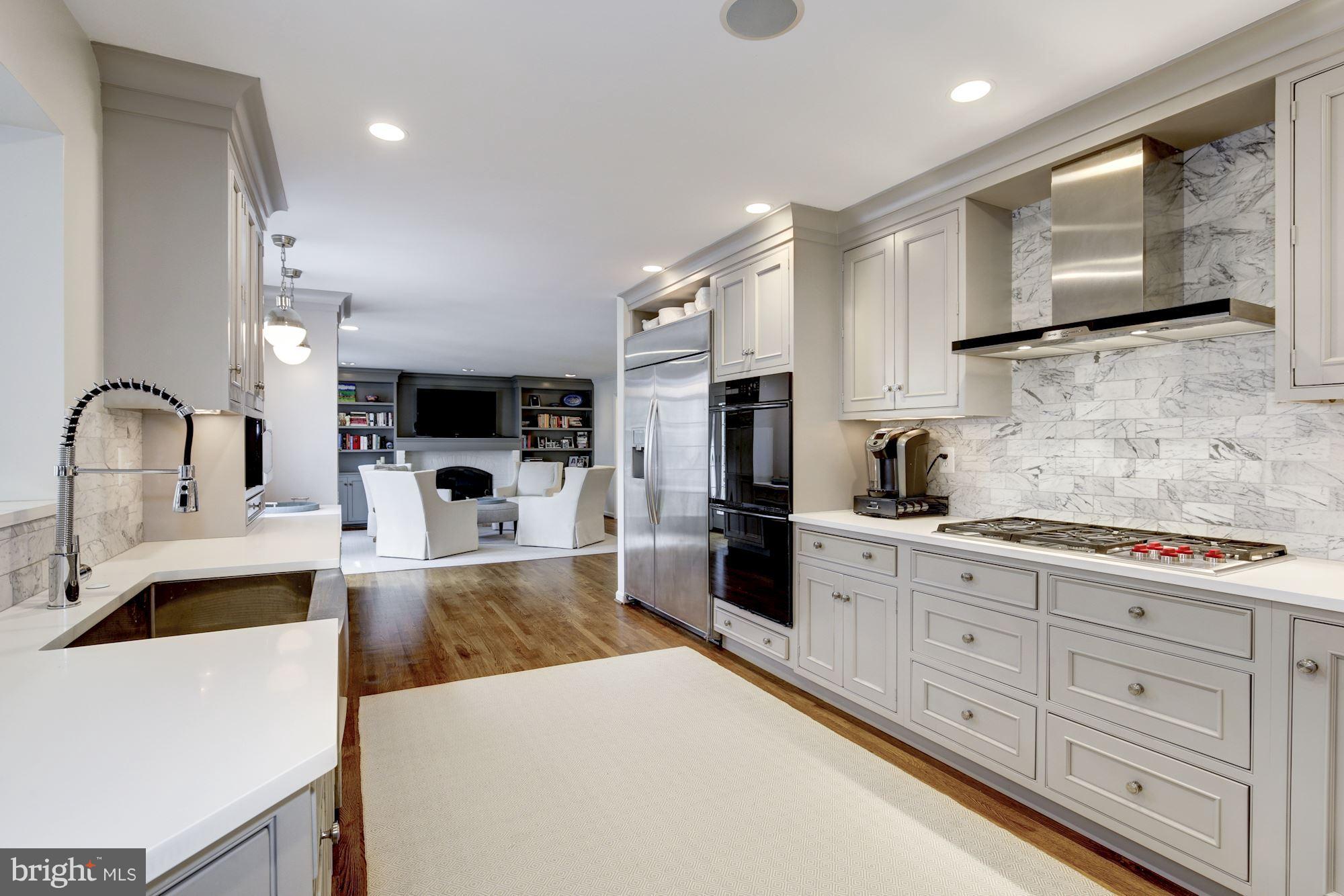 RIVER FALLS - Residential