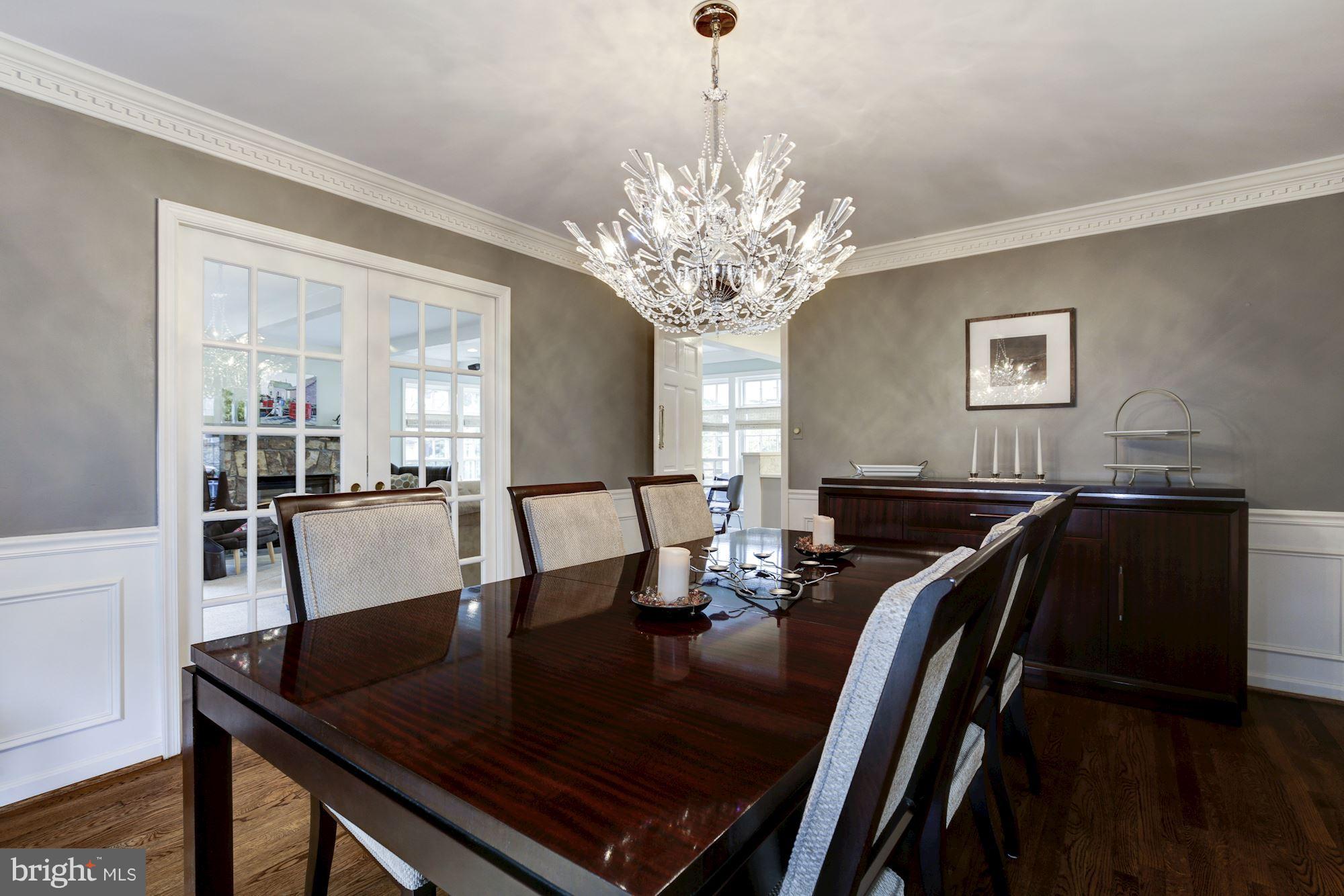 RIVER FALLS - Residential