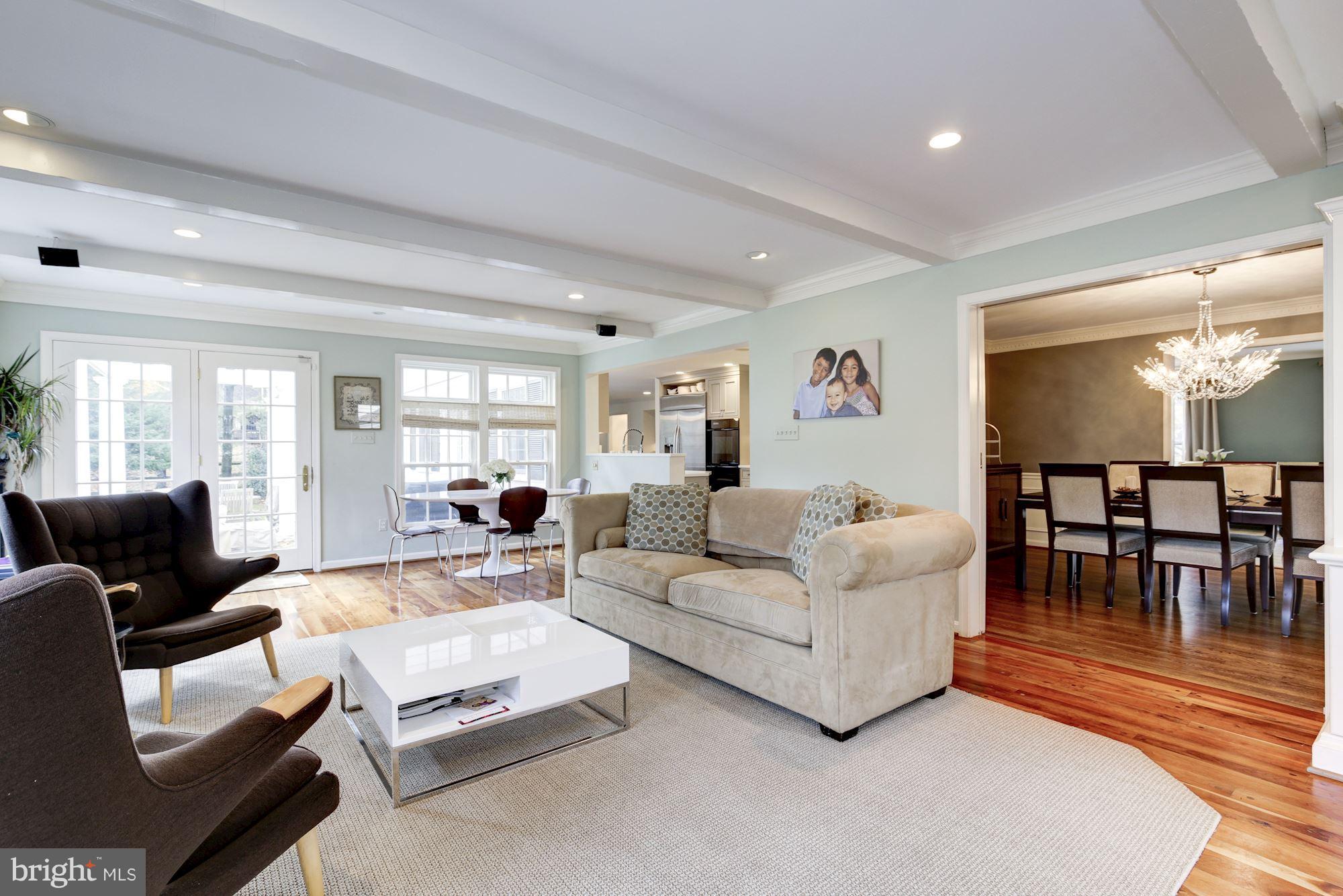 RIVER FALLS - Residential