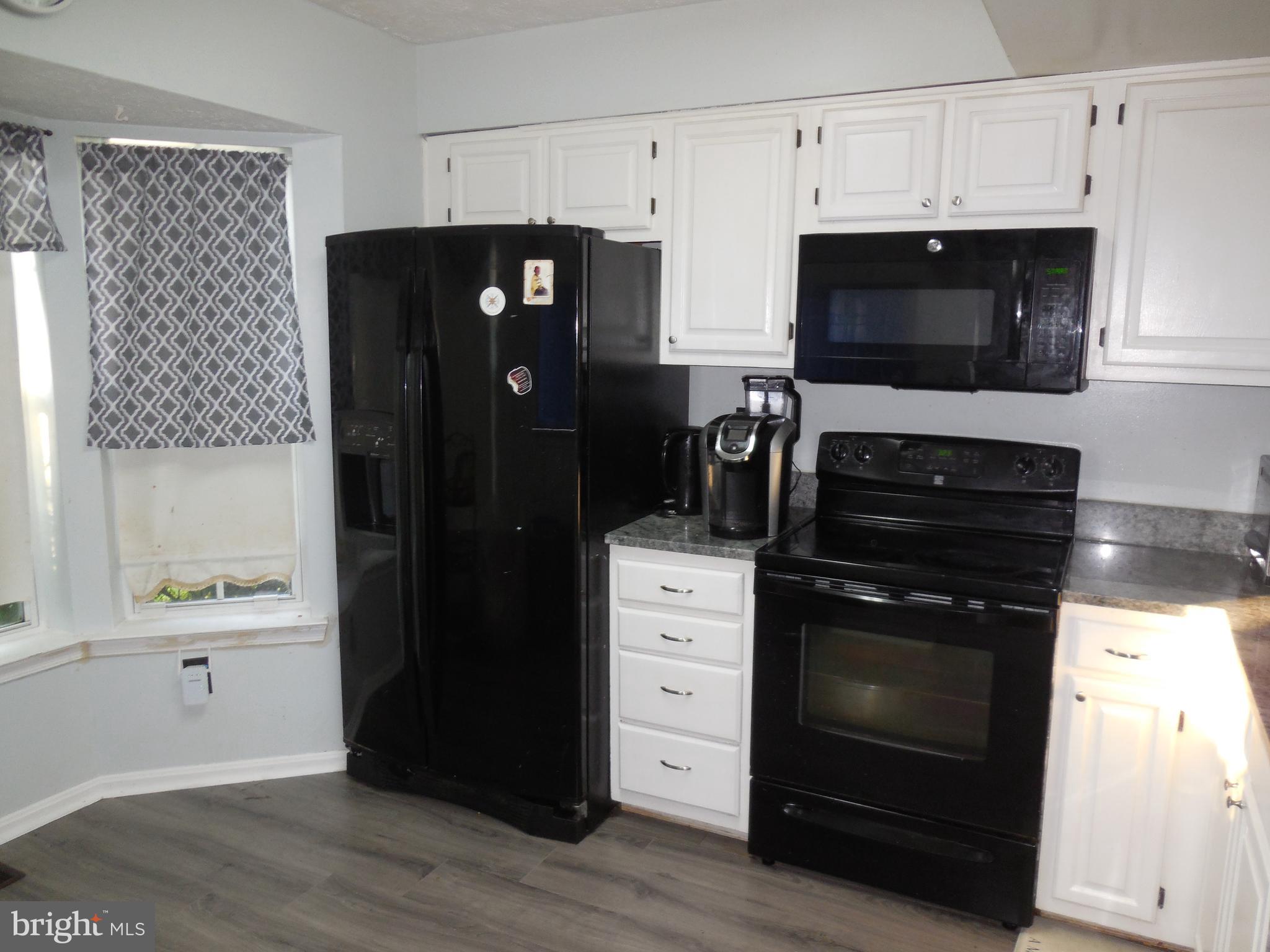 RIVERSIDE - Residential