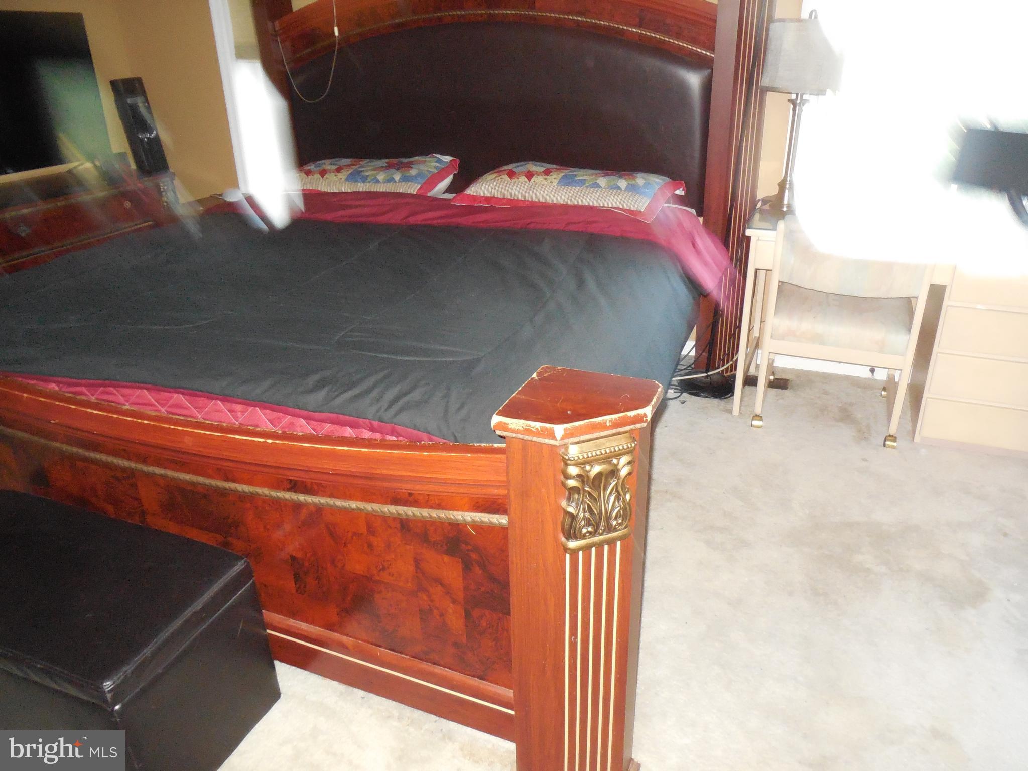 RIVERSIDE - Residential