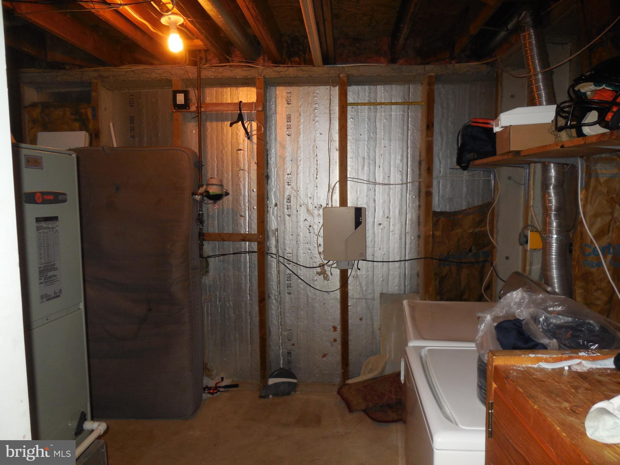 RIVERSIDE - Residential