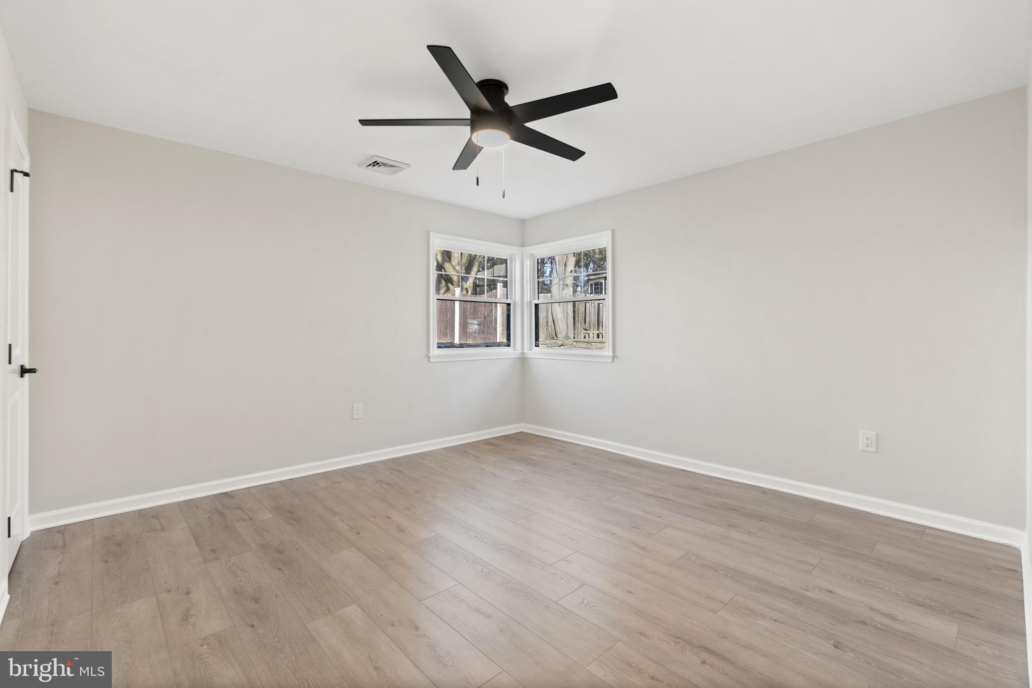 SPRINGFIELD - Residential