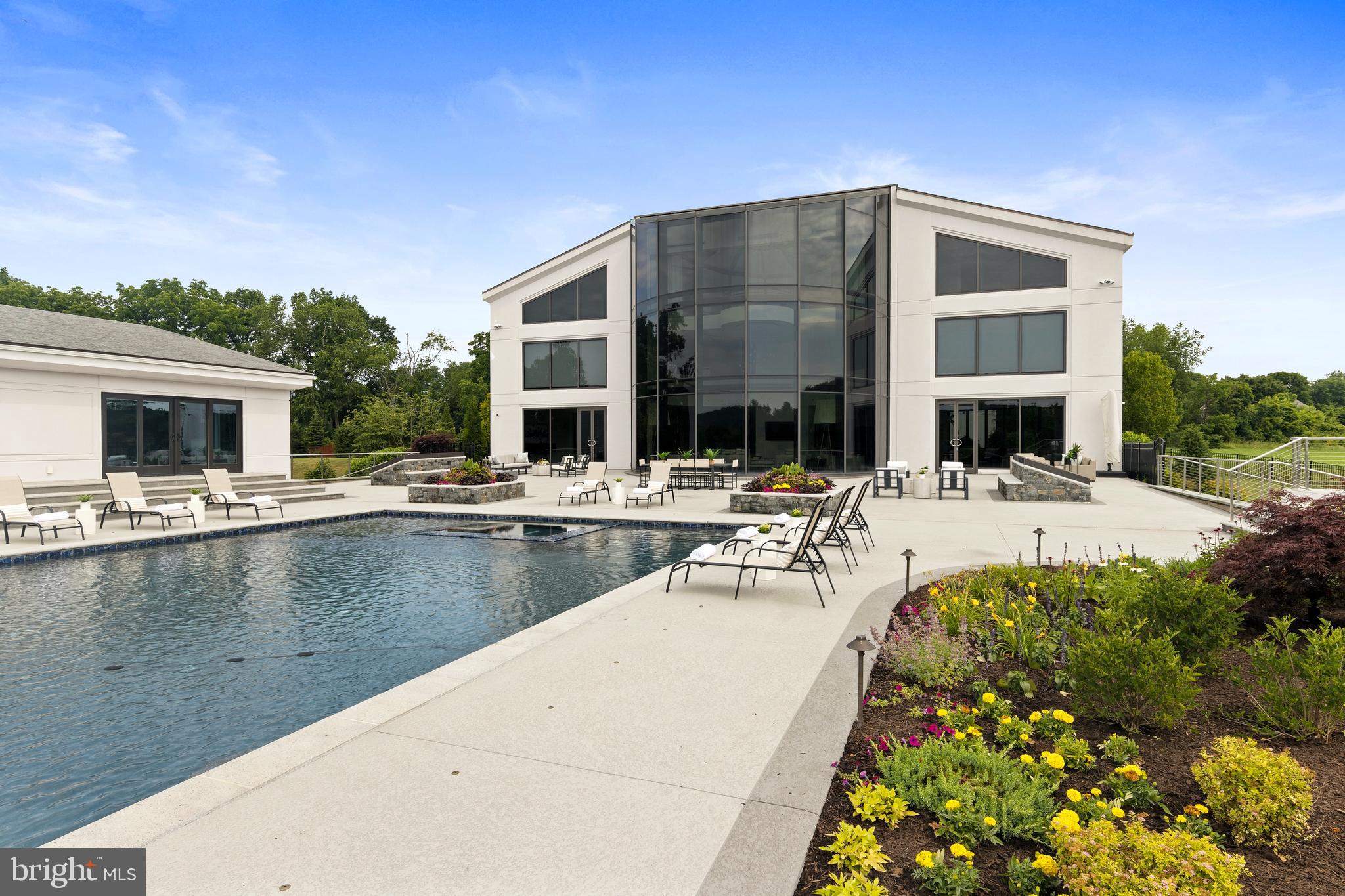 WEST CHESTER - Residential