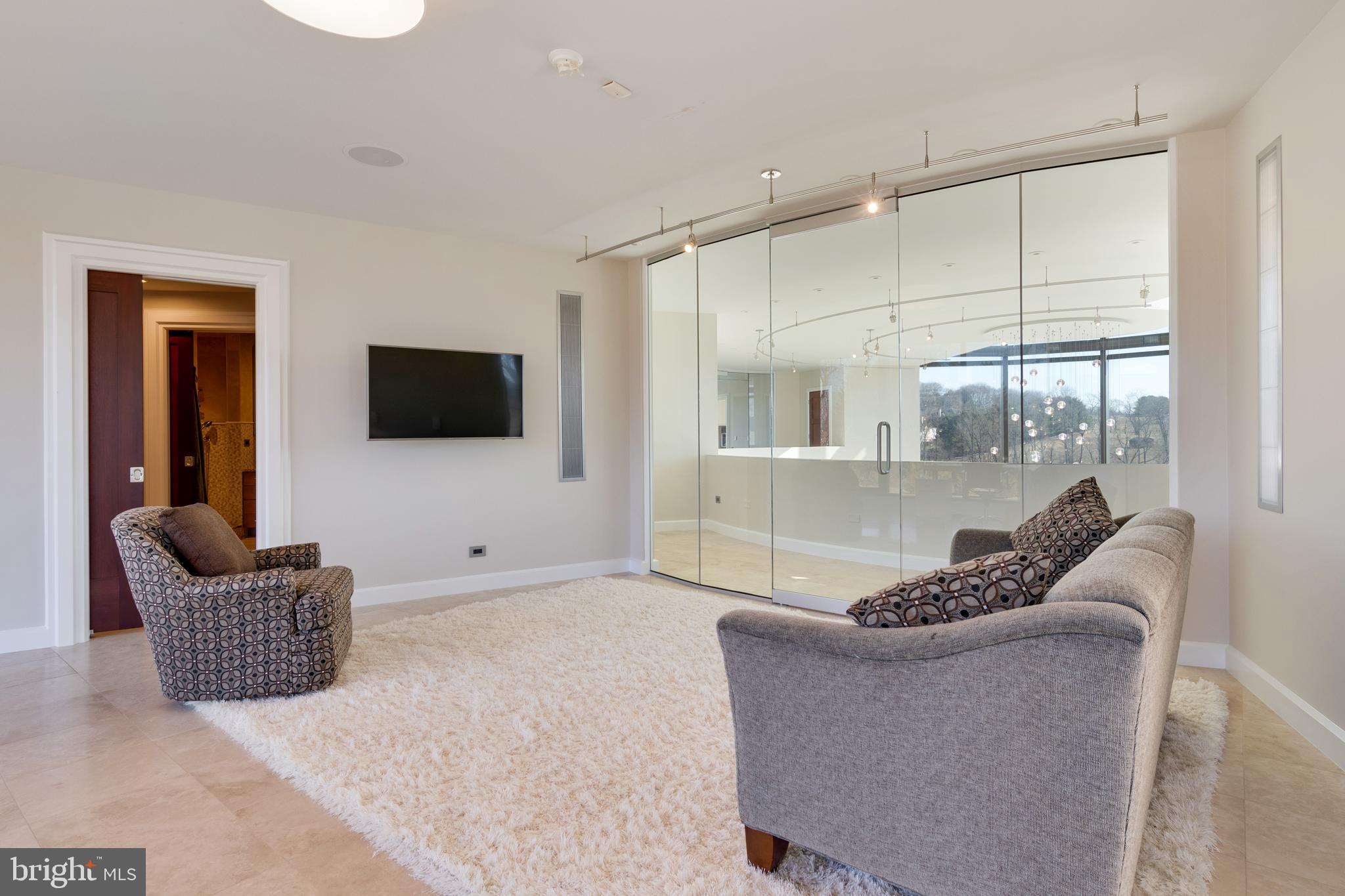 WEST CHESTER - Residential