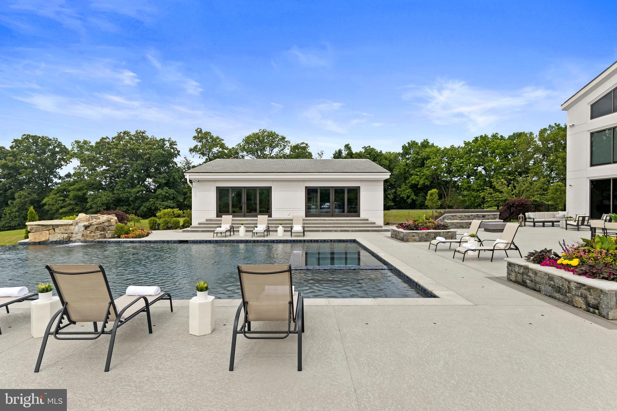 WEST CHESTER - Residential