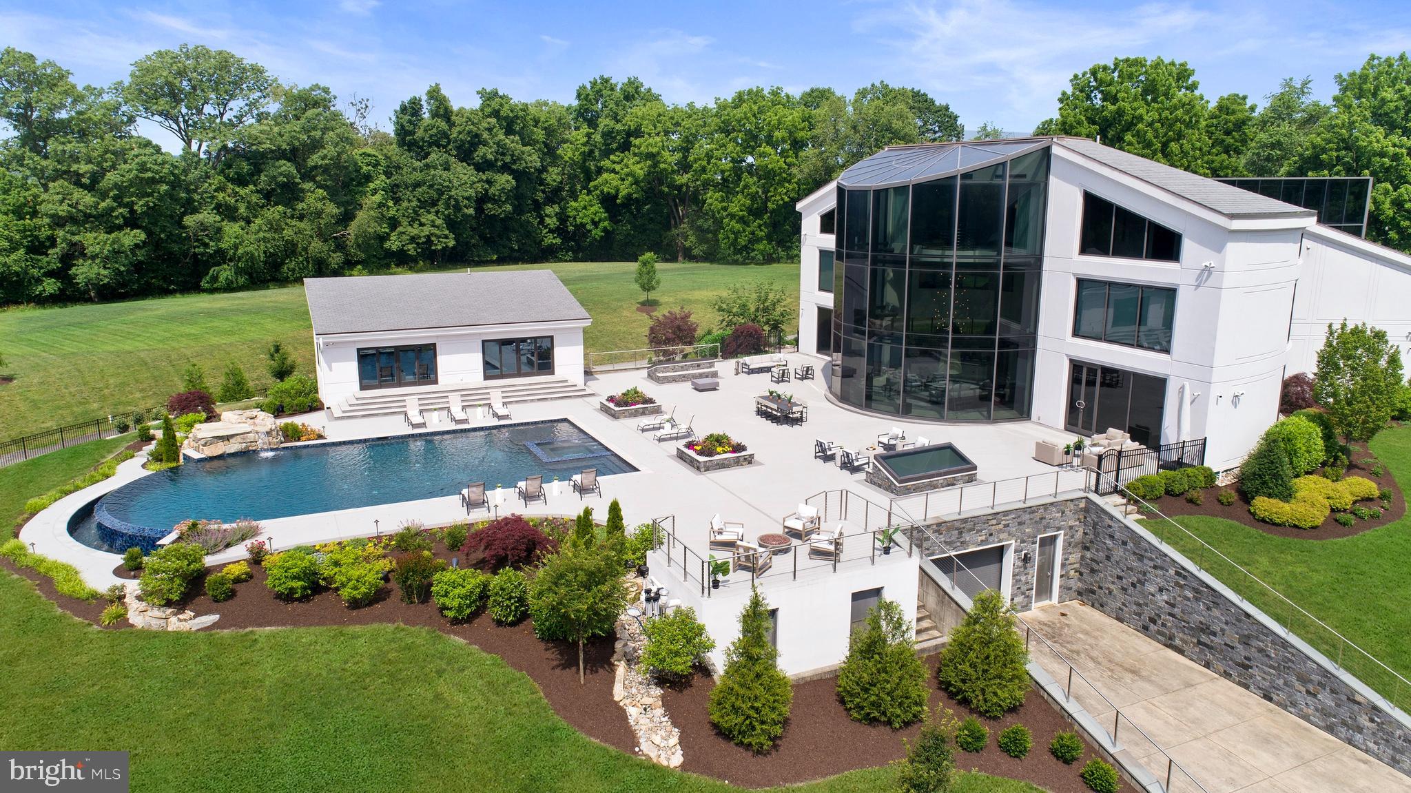 WEST CHESTER - Residential