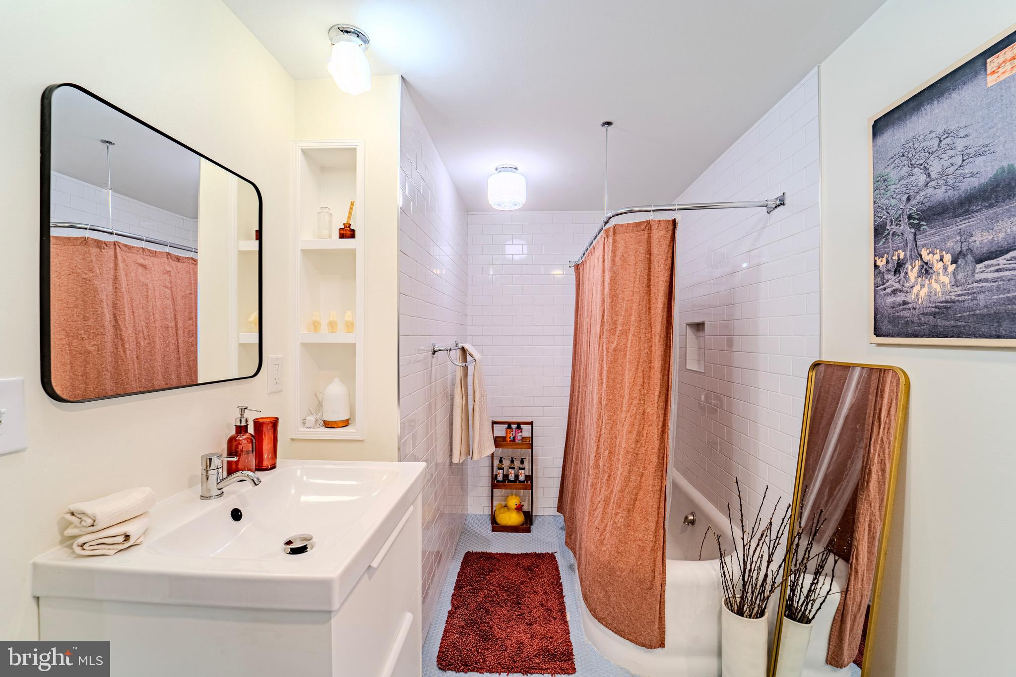 EAST PASSYUNK CROSSING - Residential