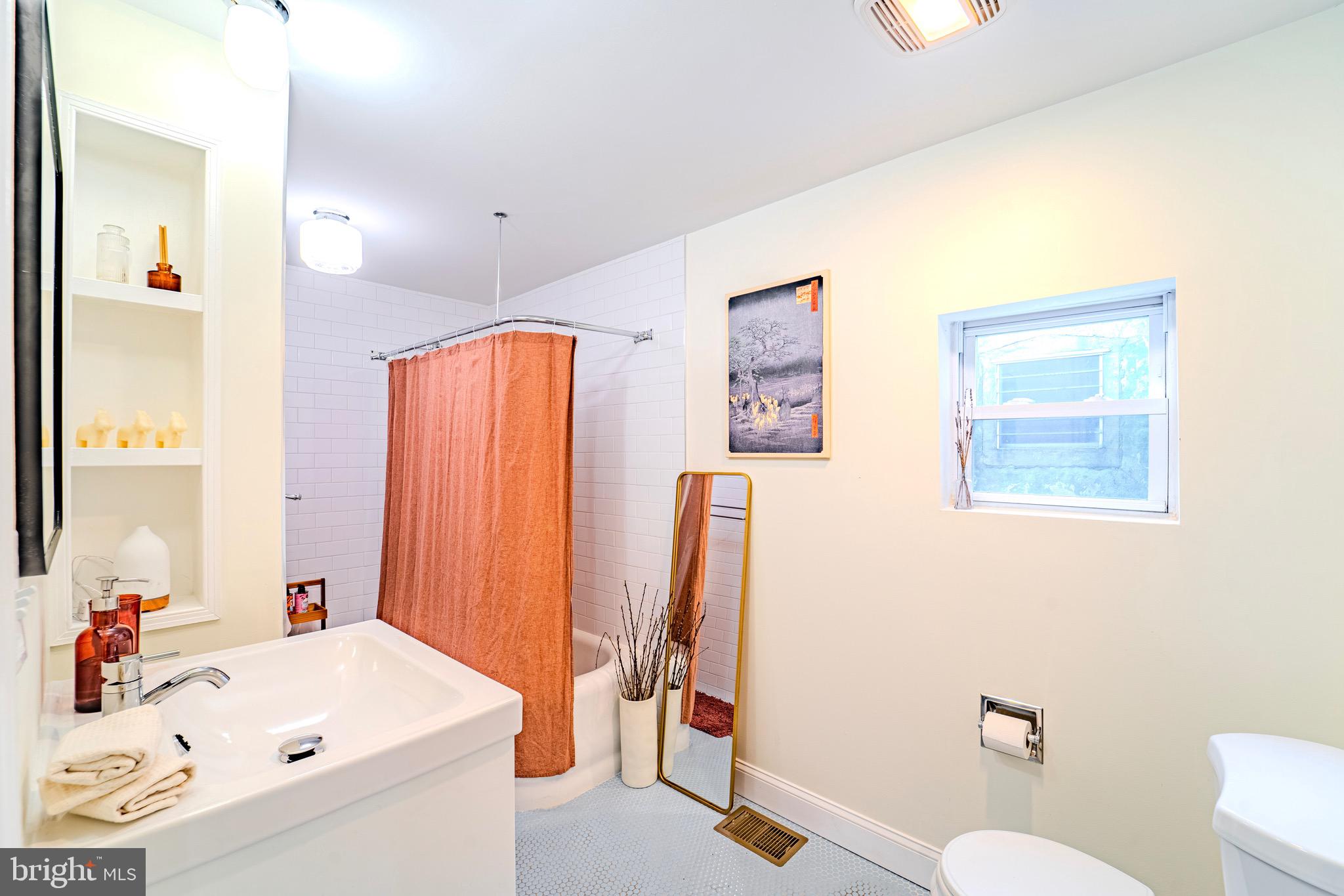 EAST PASSYUNK CROSSING - Residential