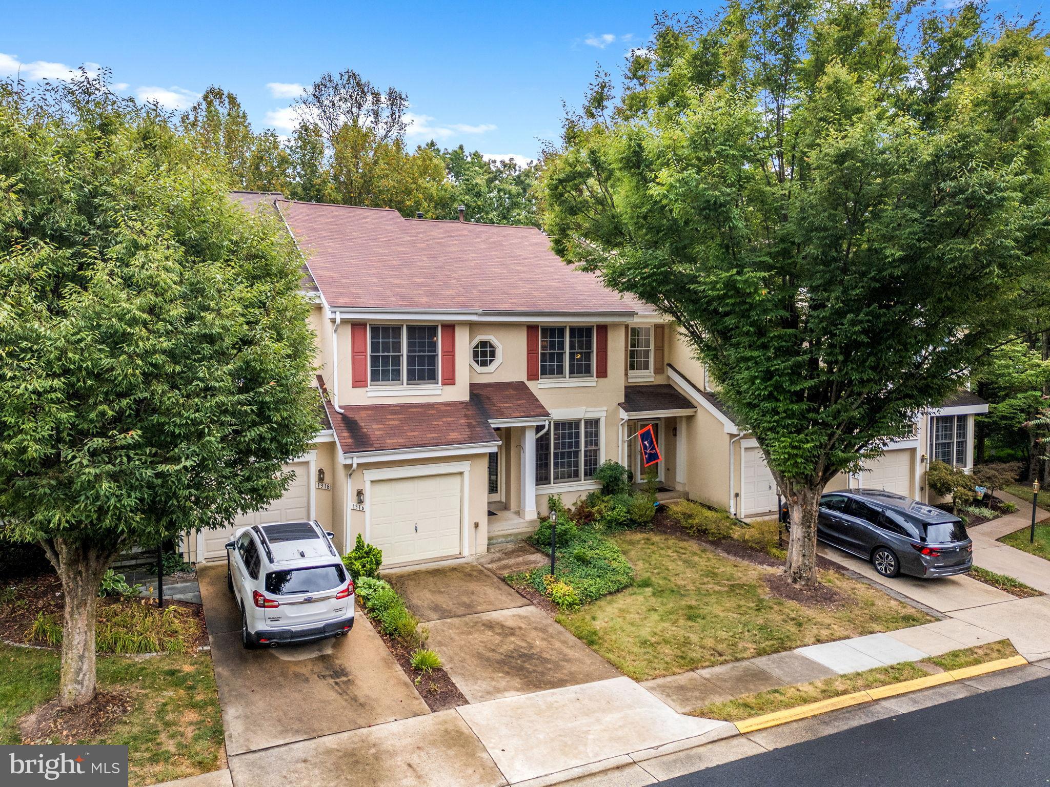 1316 PARK GARDEN LANE
