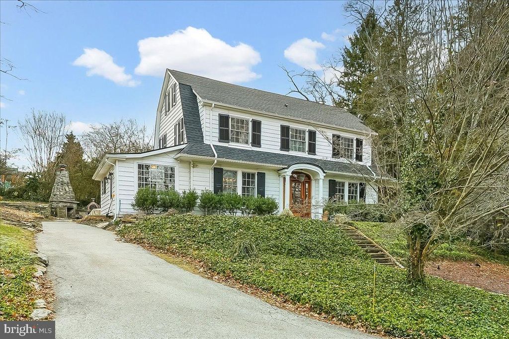 Photo of 401 Gayley Street, MEDIA, PA 19063 (MLS # PADE2106330)